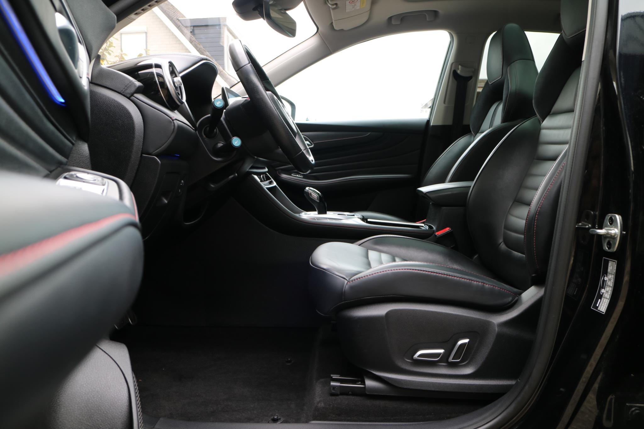 Foto van MG MG Rx6 Plug-in Hybrid