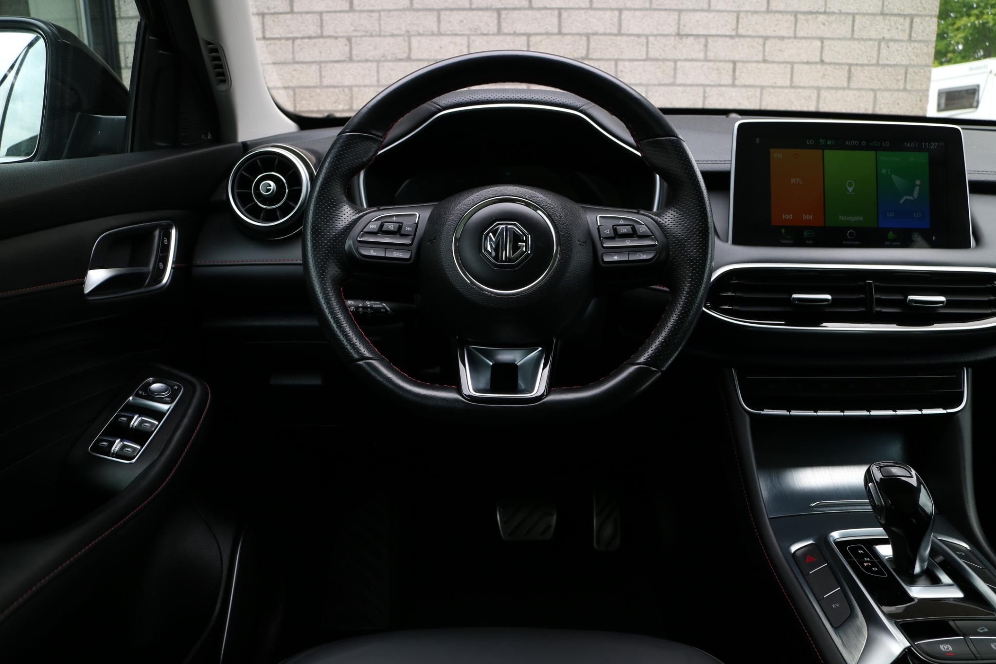 Foto van MG MG Rx6 Plug-in Hybrid