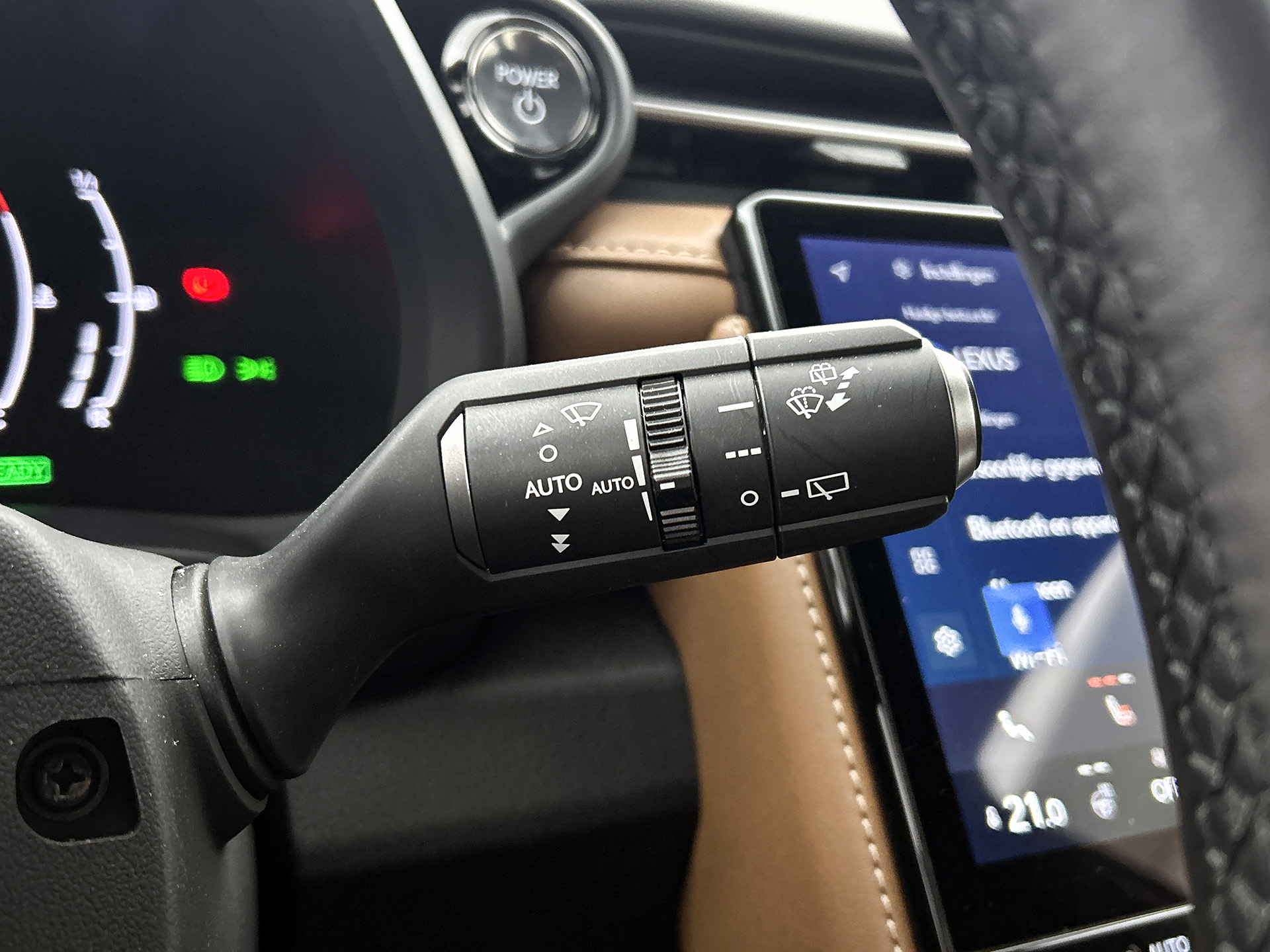 Foto van Lexus Lexus LBX