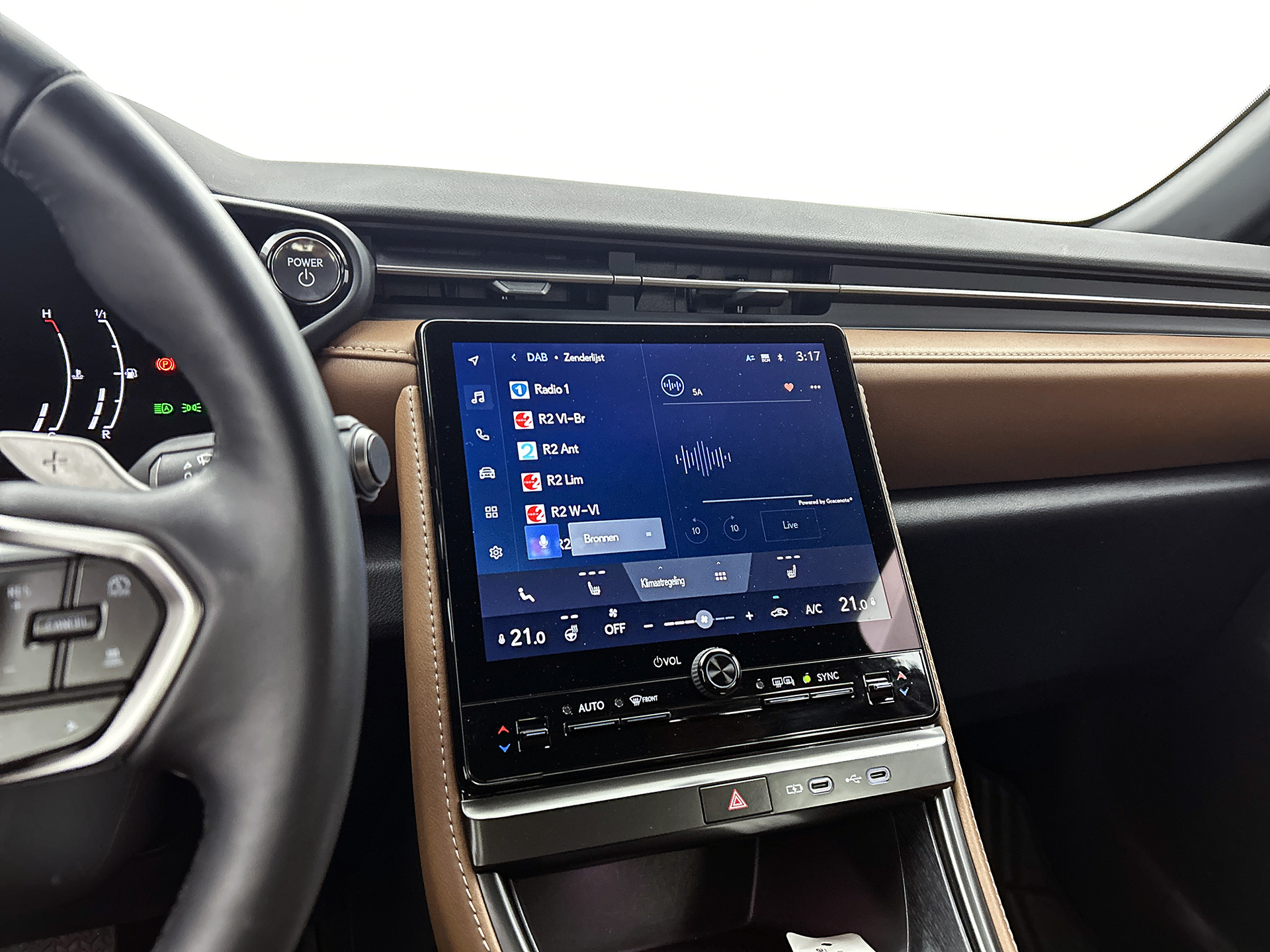 Foto van Lexus Lexus LBX