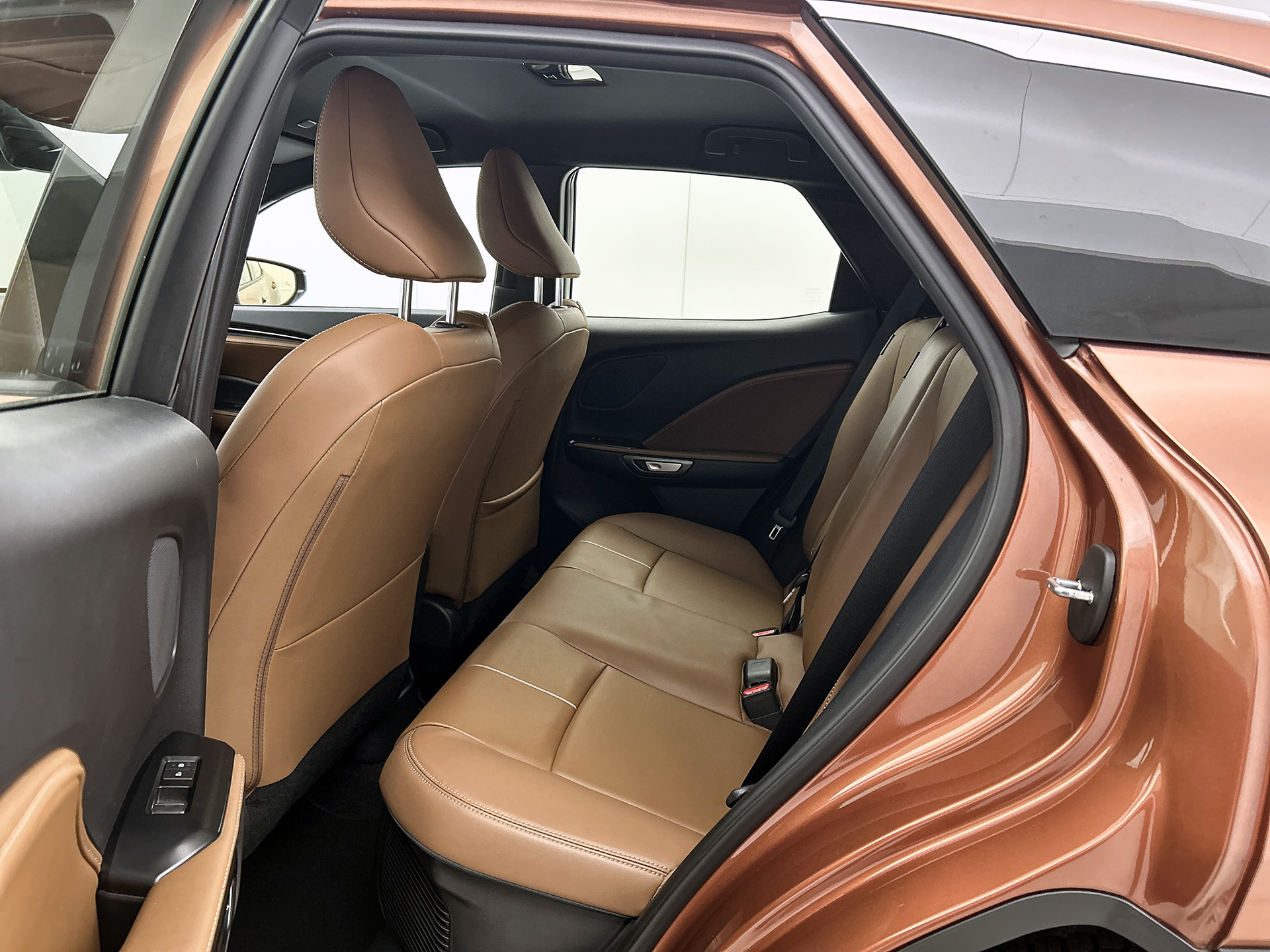 Foto van Lexus Lexus LBX