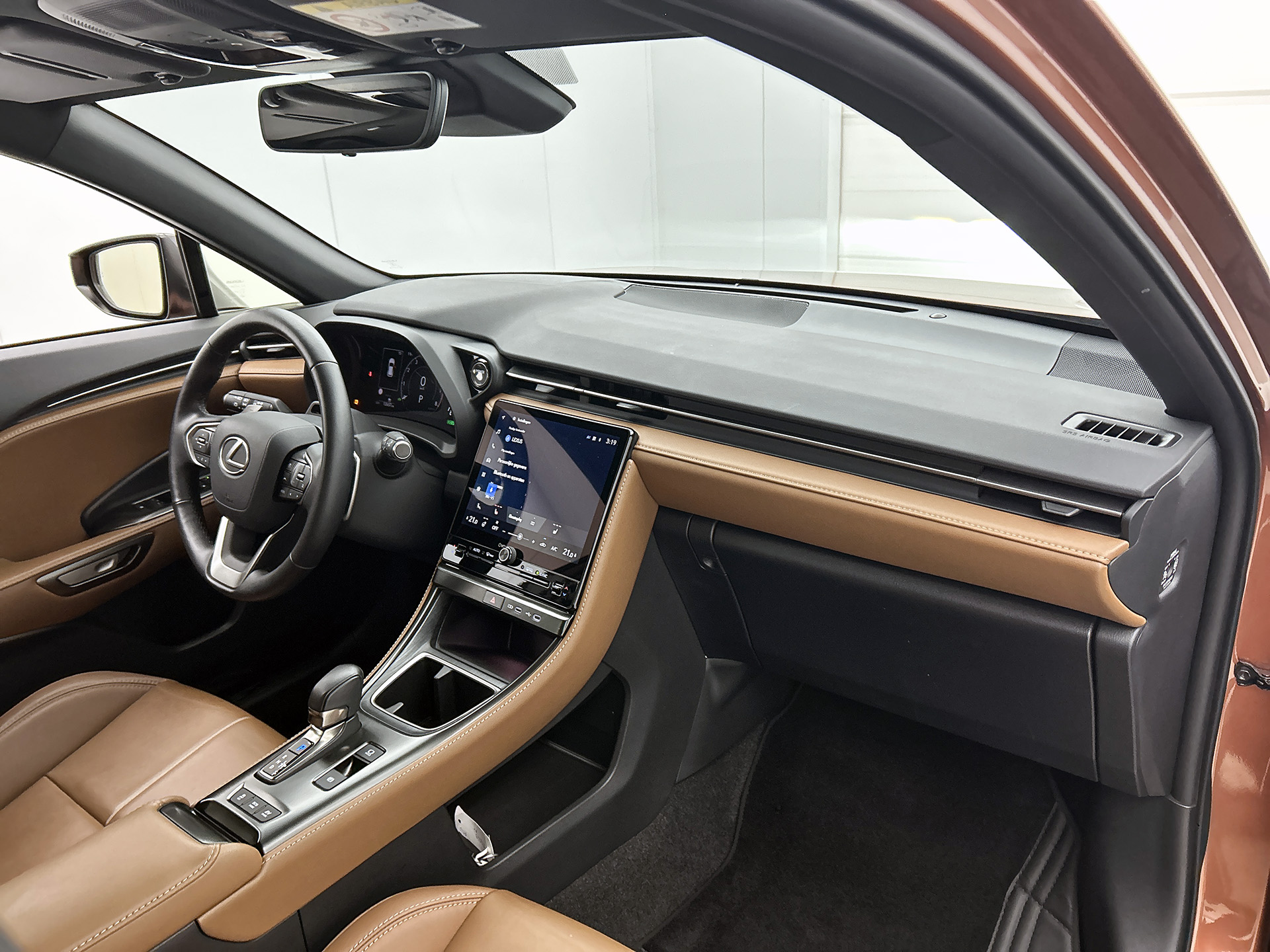 Foto van Lexus Lexus LBX