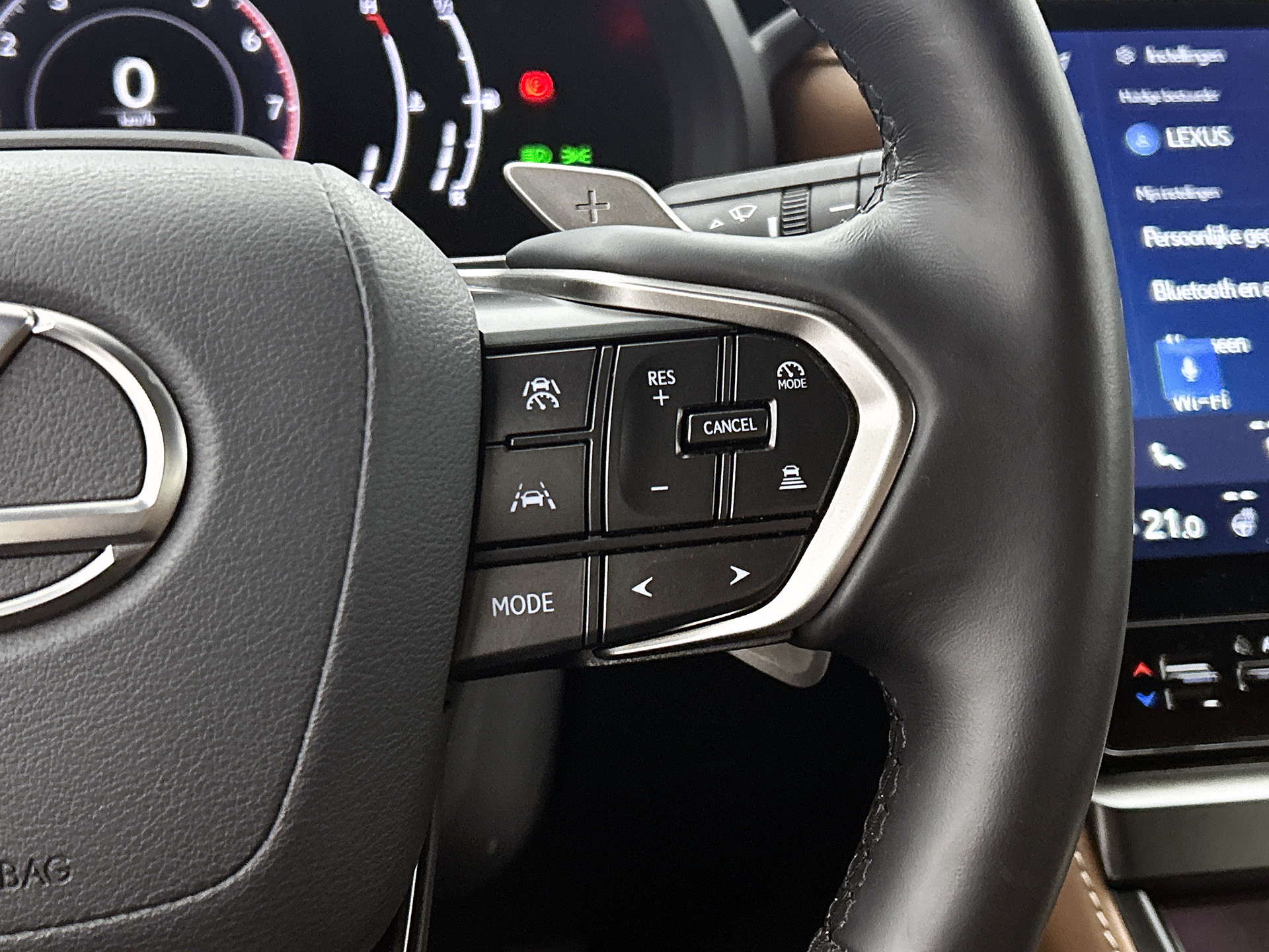 Foto van Lexus Lexus LBX
