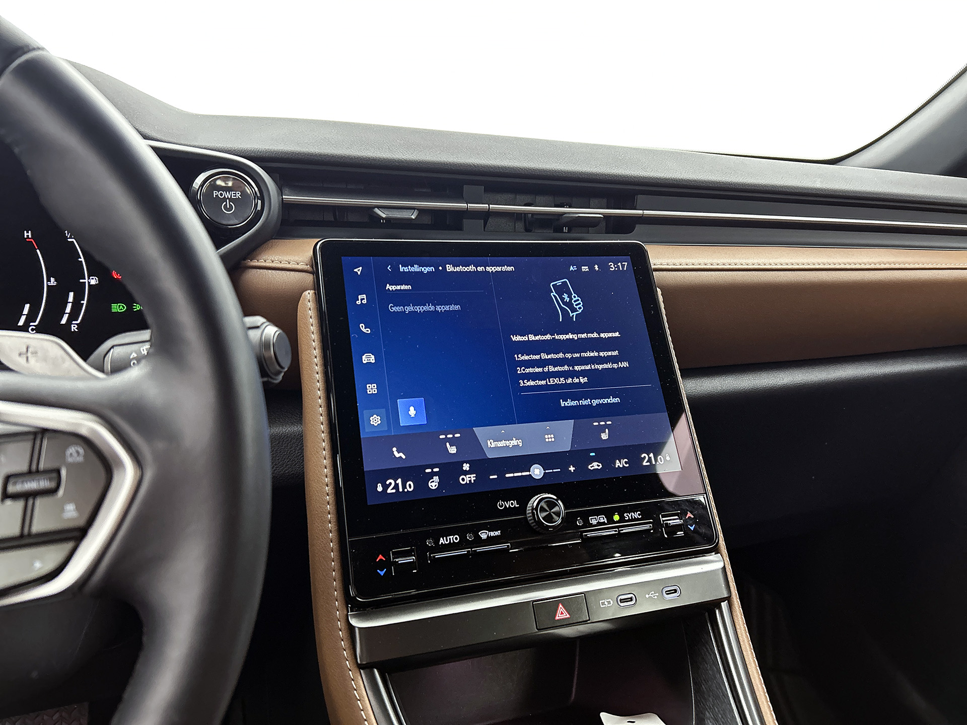 Foto van Lexus Lexus LBX