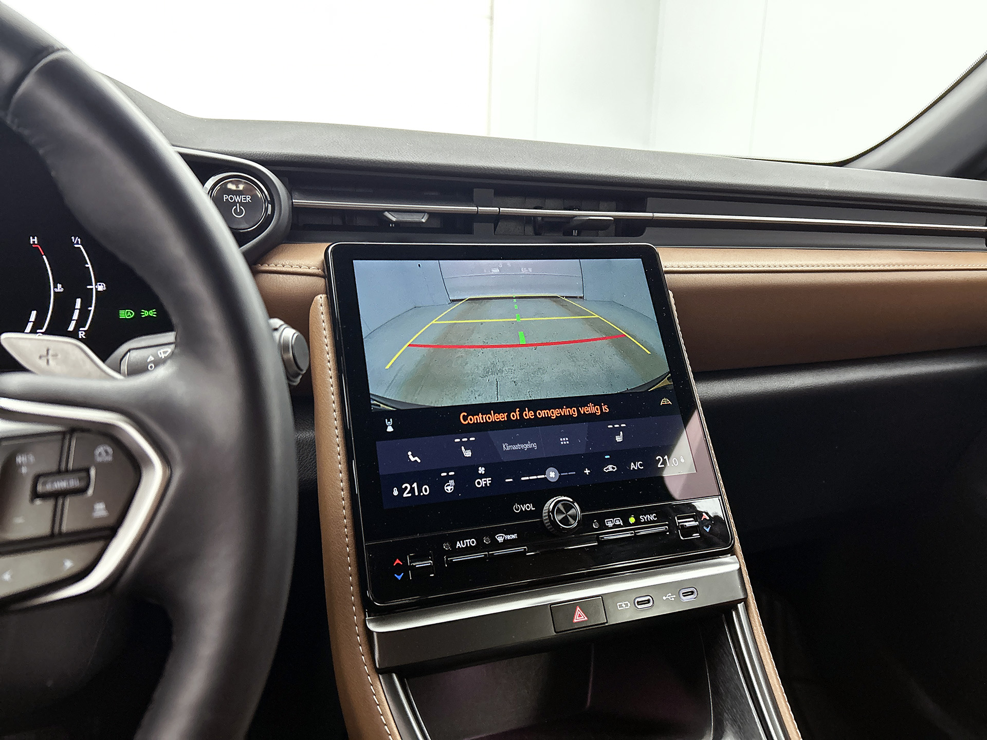 Foto van Lexus Lexus LBX