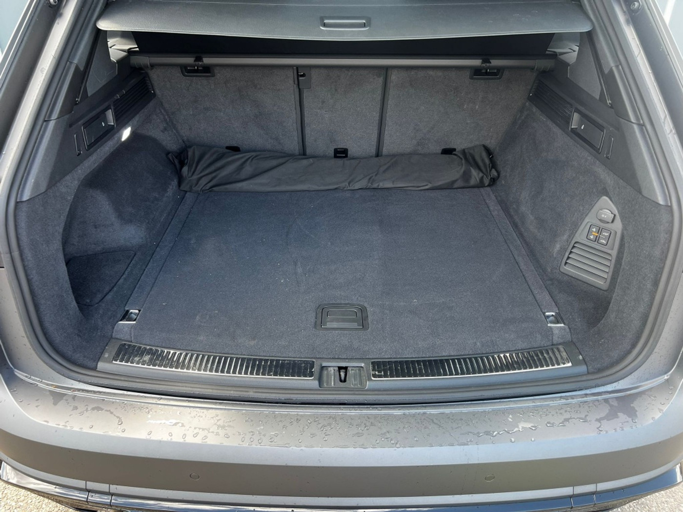 Foto van Volkswagen Touareg R