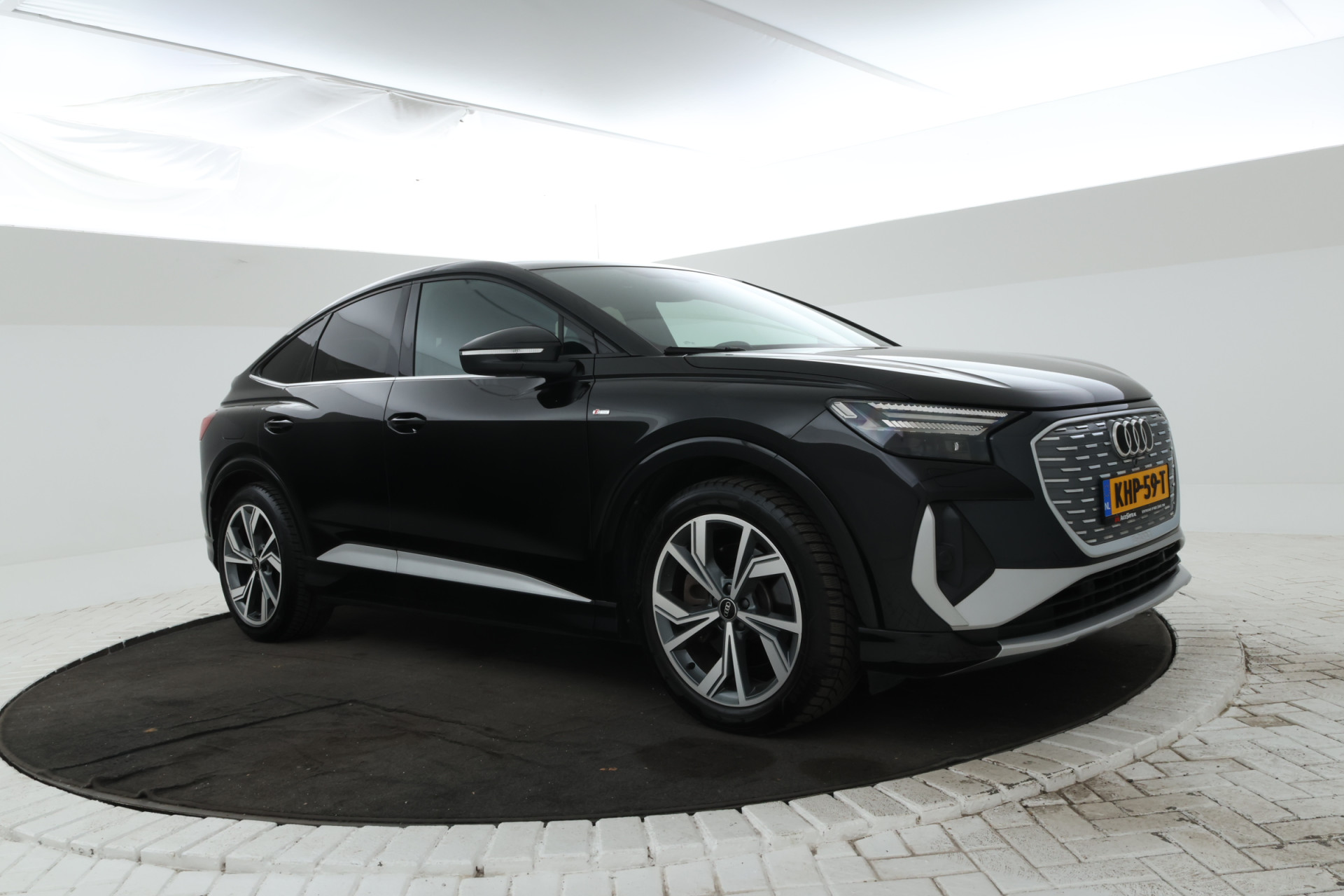 Foto van Audi Q4 Sportback 40 E-tron