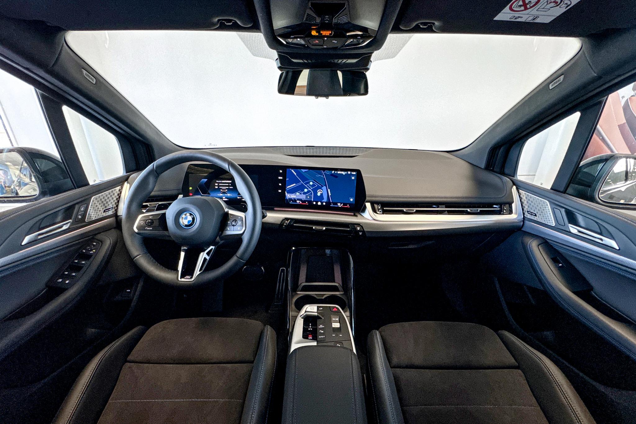 Foto van BMW 225e xDrive Active Tourer