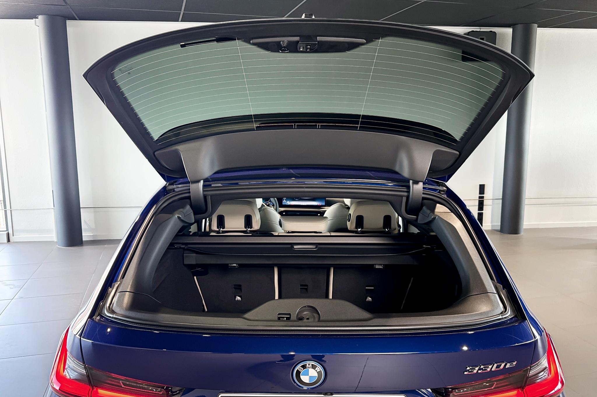 Foto van BMW 330e