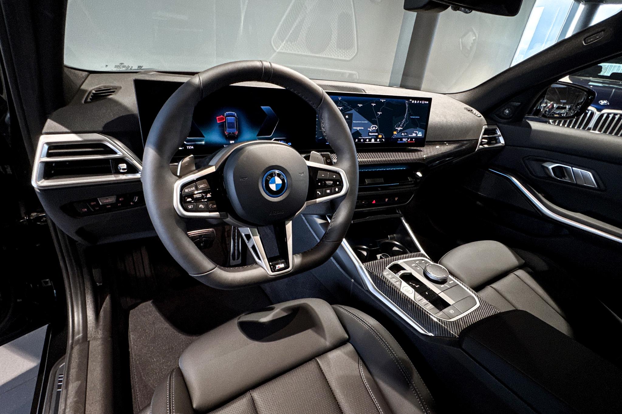 Foto van BMW 330e