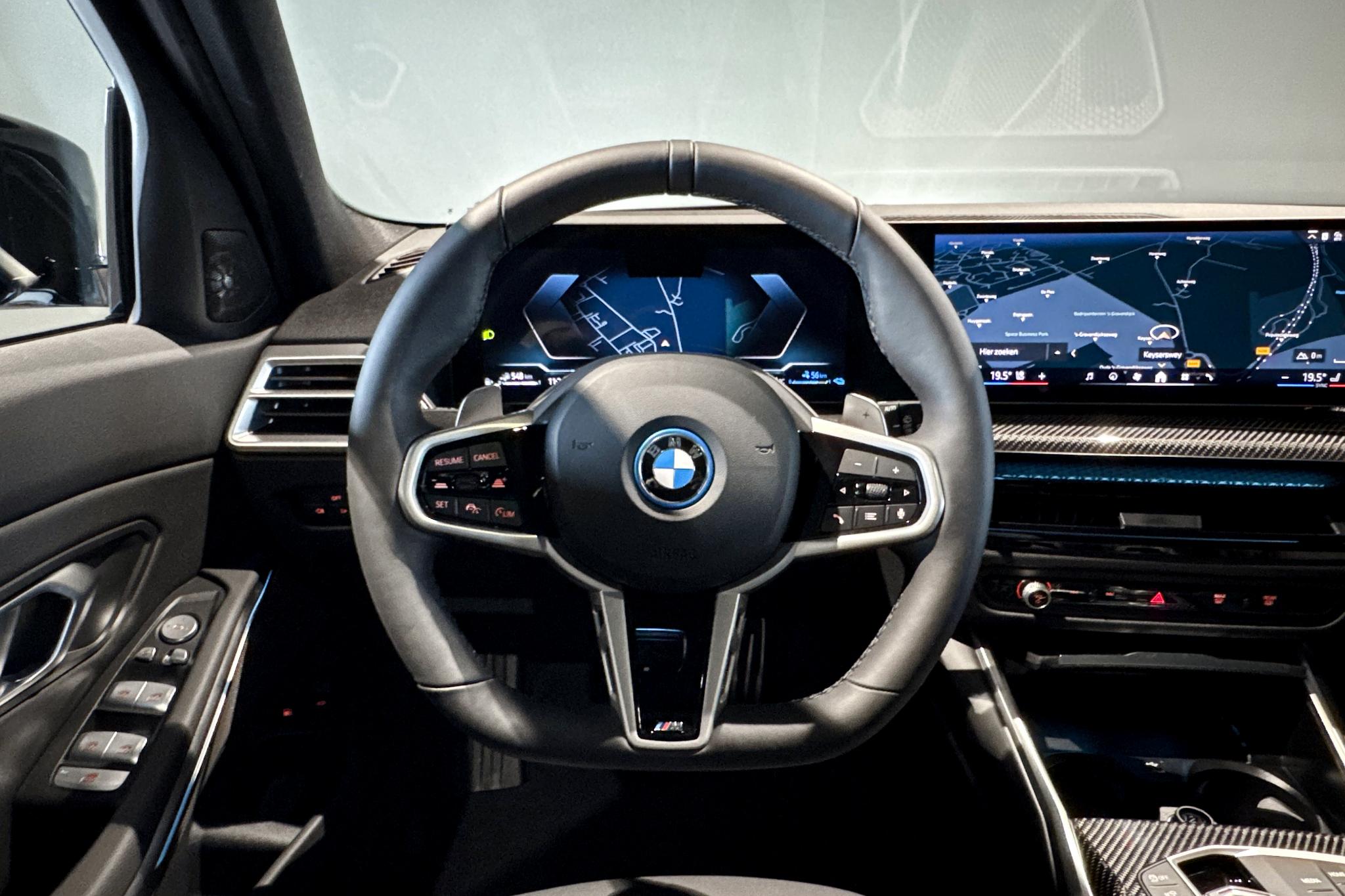 Foto van BMW 330e