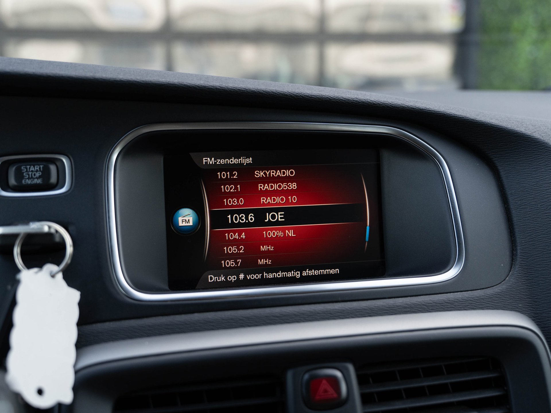 Foto van Volvo V40 Cross Country
