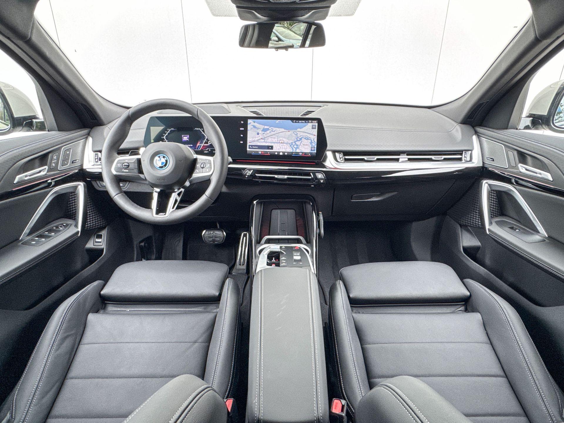 Foto van BMW Ix2 Edrive20