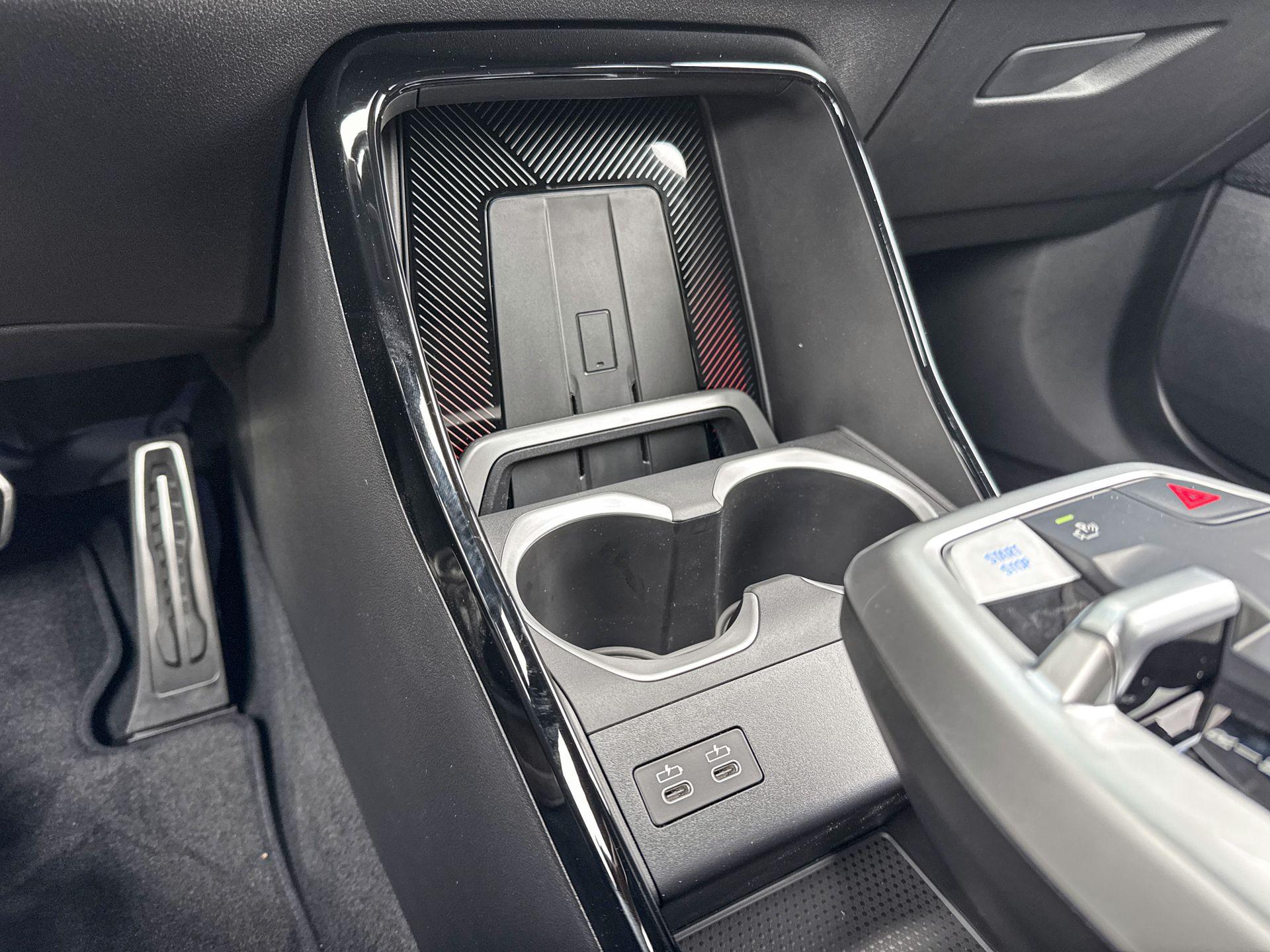 Foto van BMW Ix2 Edrive20