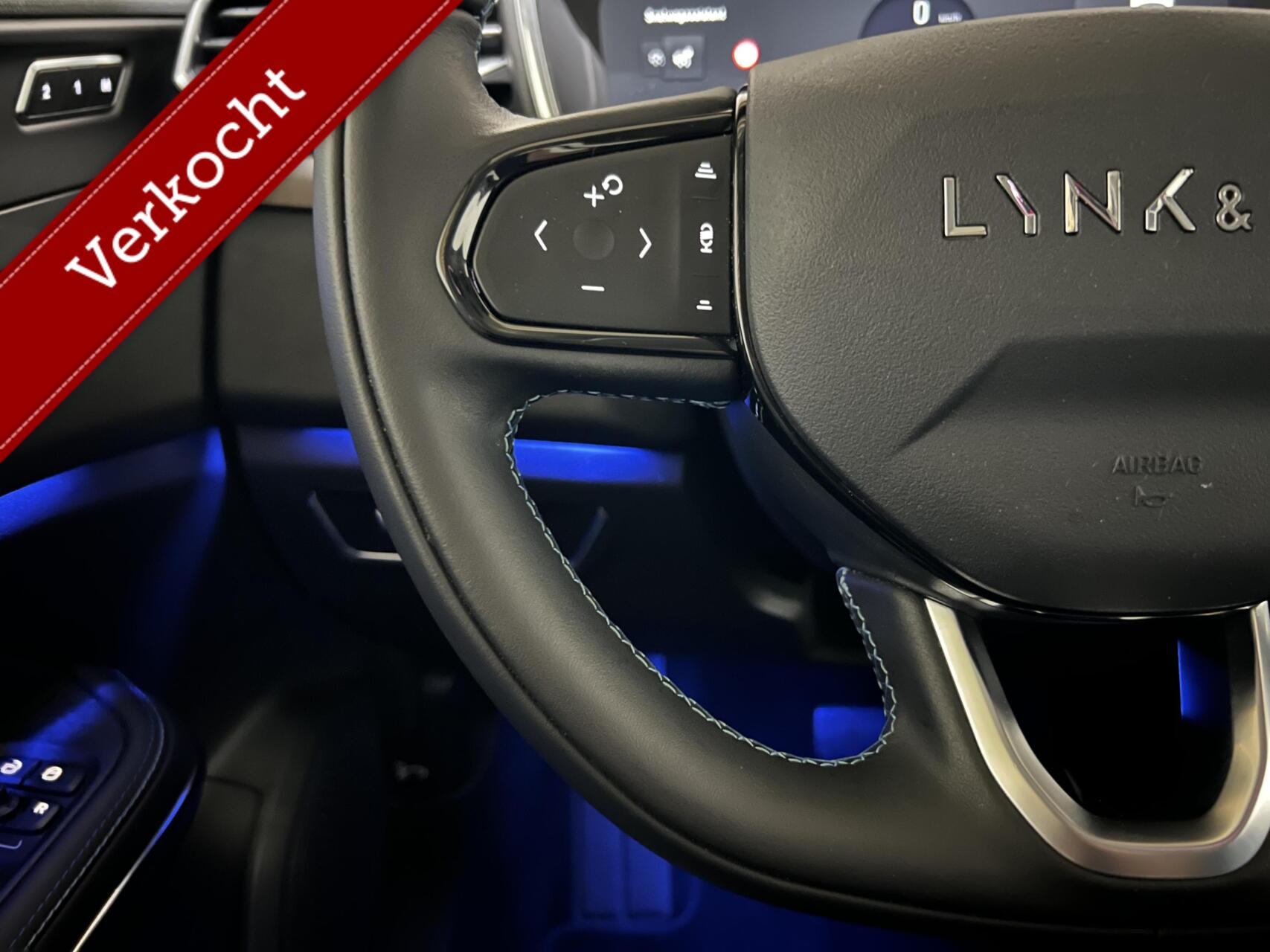 Foto van LYNK & Co 01