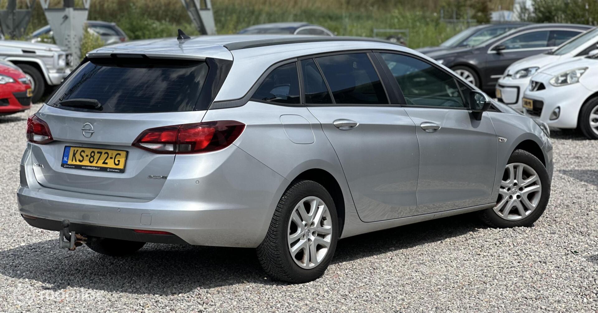 Foto van Opel Astra Sports Tourer