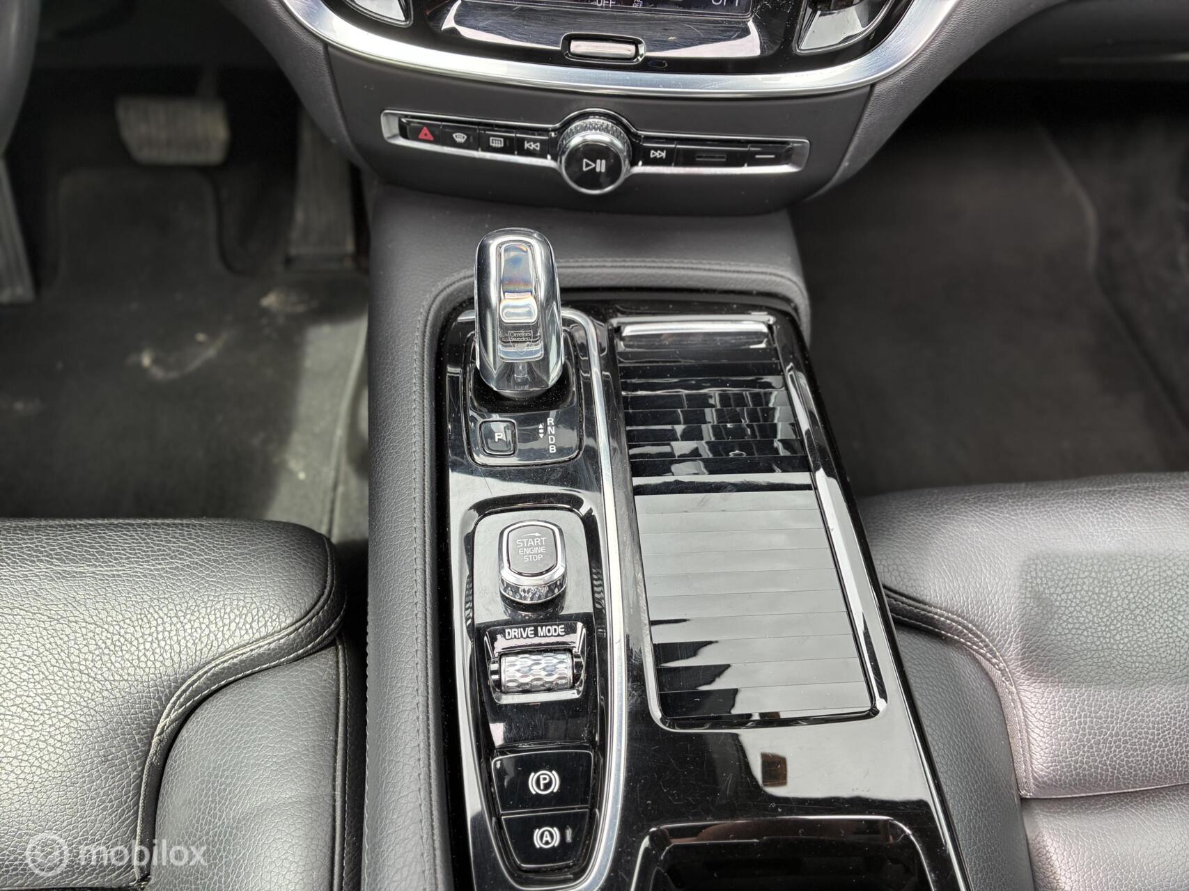 Foto van Volvo V60 T8 Twin Engine