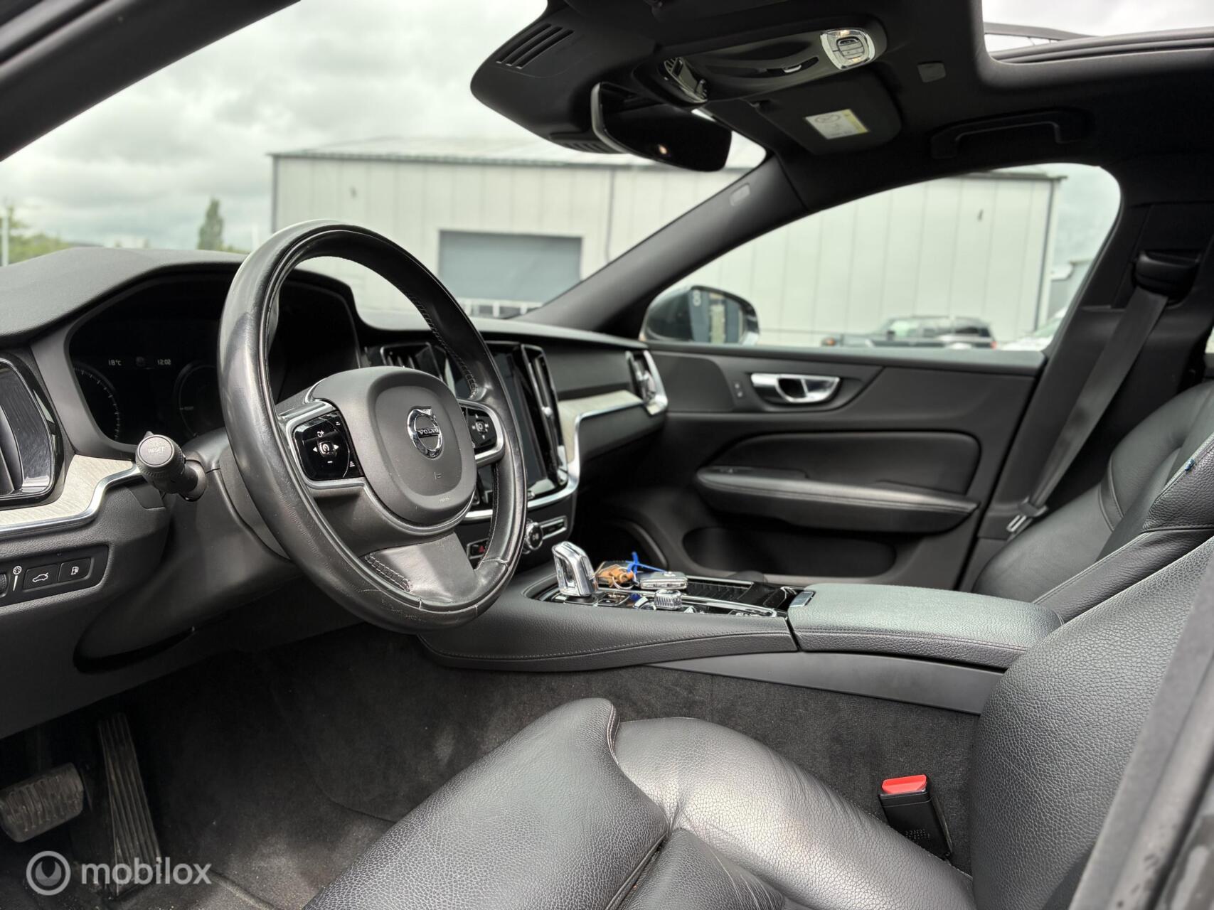 Foto van Volvo V60 T8 Twin Engine