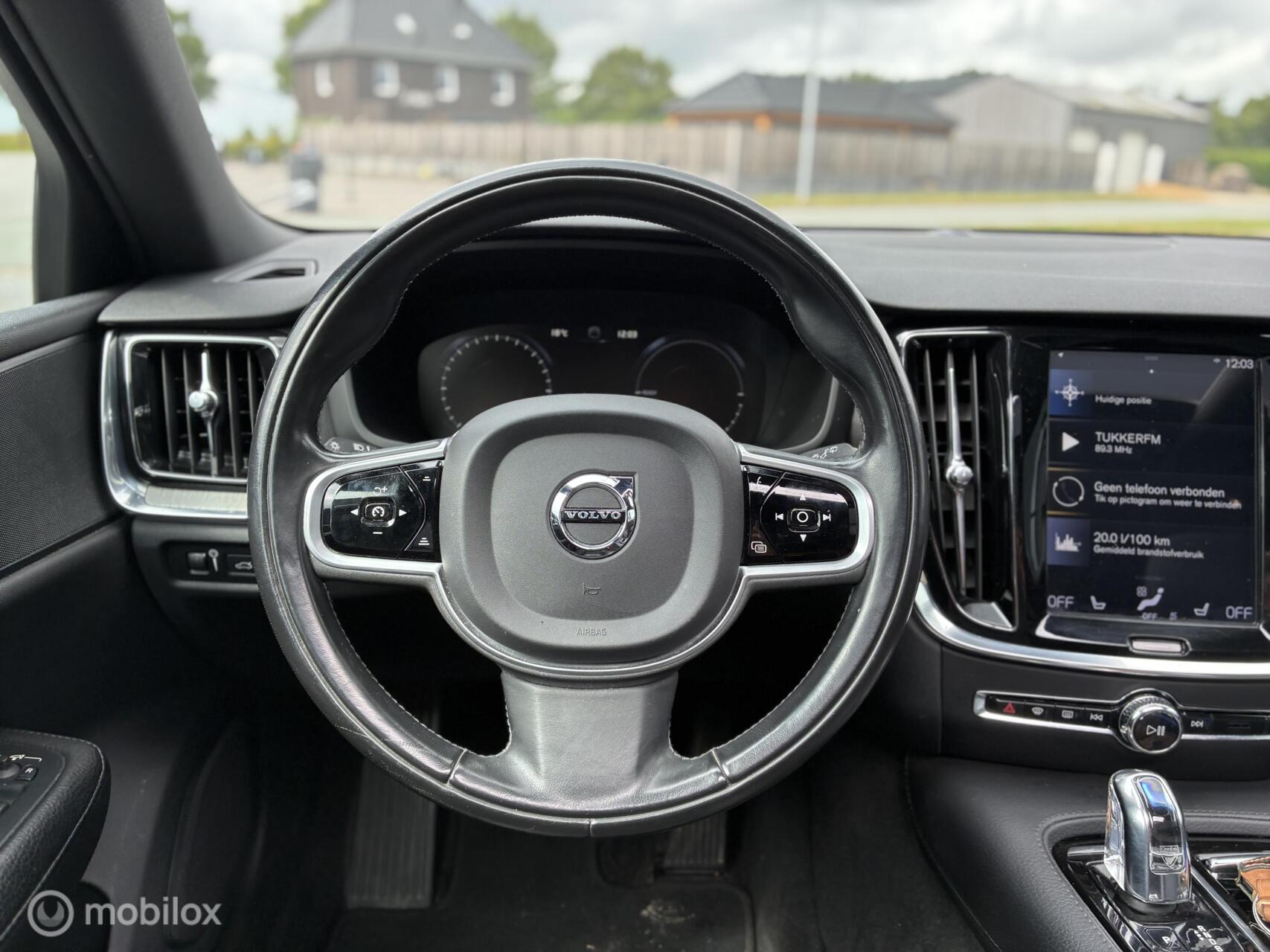 Foto van Volvo V60 T8 Twin Engine