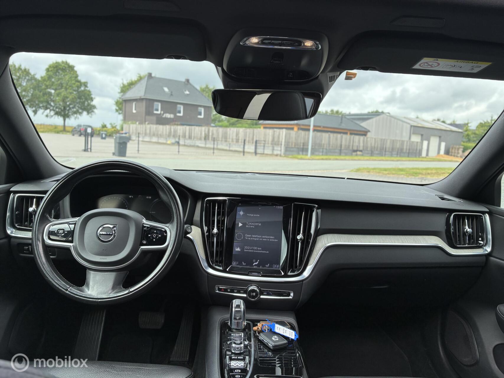 Foto van Volvo V60 T8 Twin Engine