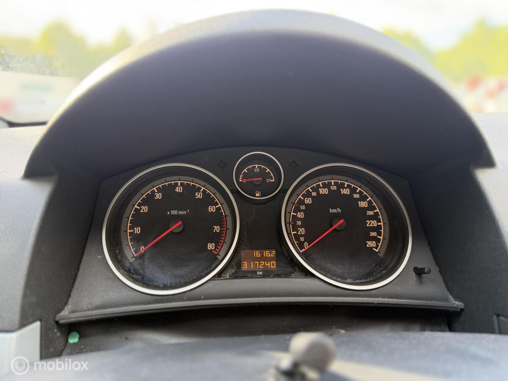 Foto van Opel Astra Station Wagon