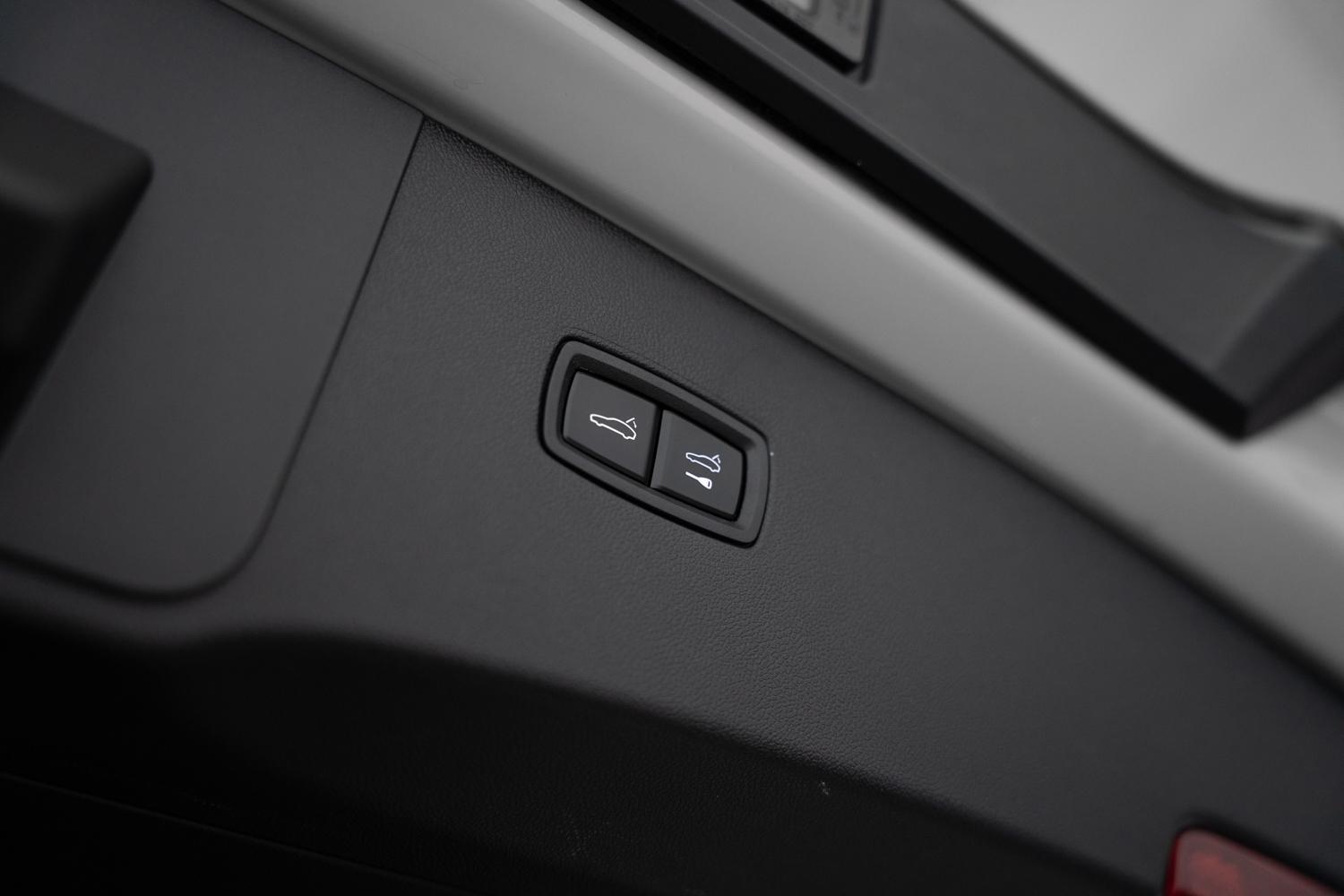 Foto van Porsche Cayenne S E-hybrid