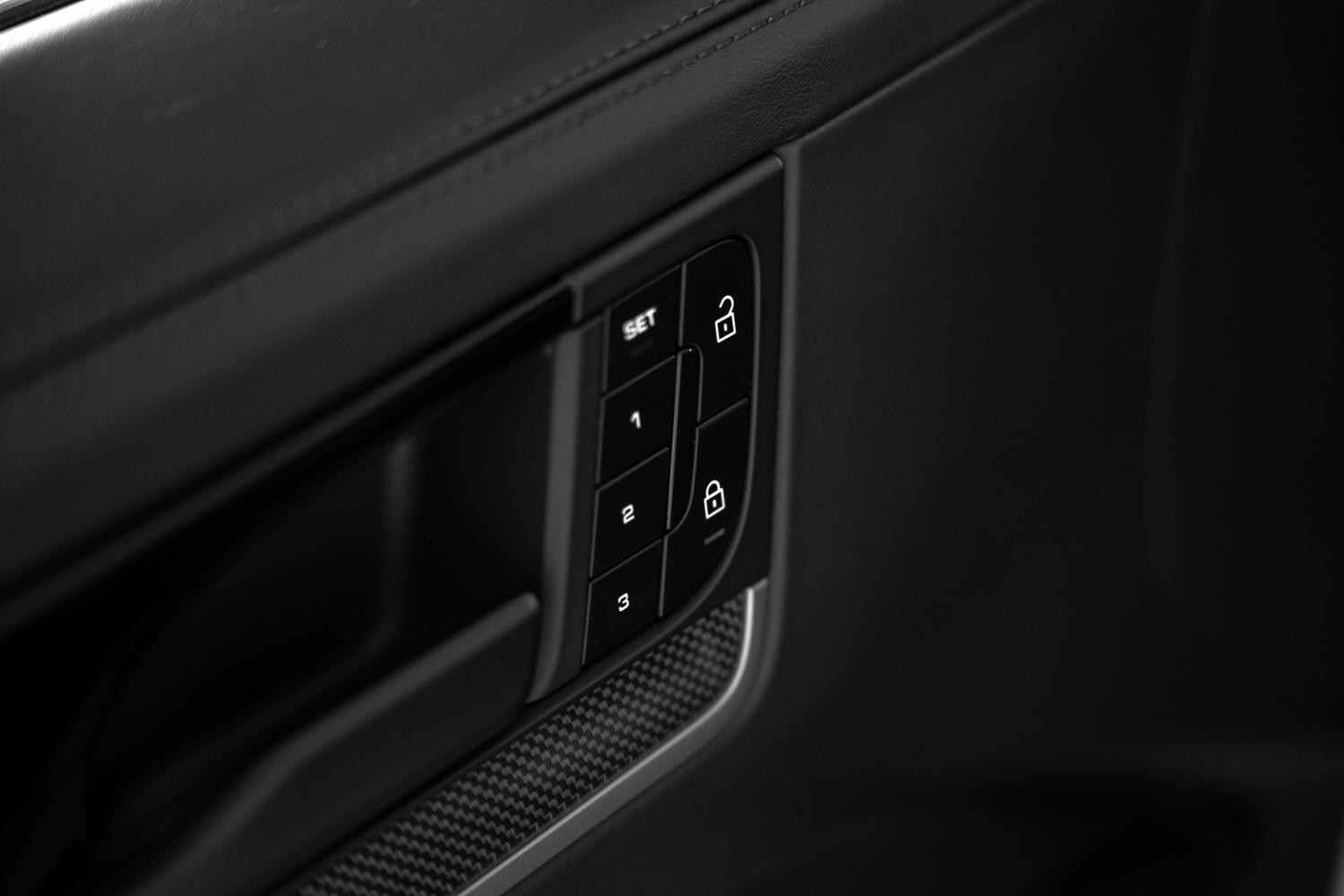 Foto van Porsche Cayenne S E-hybrid