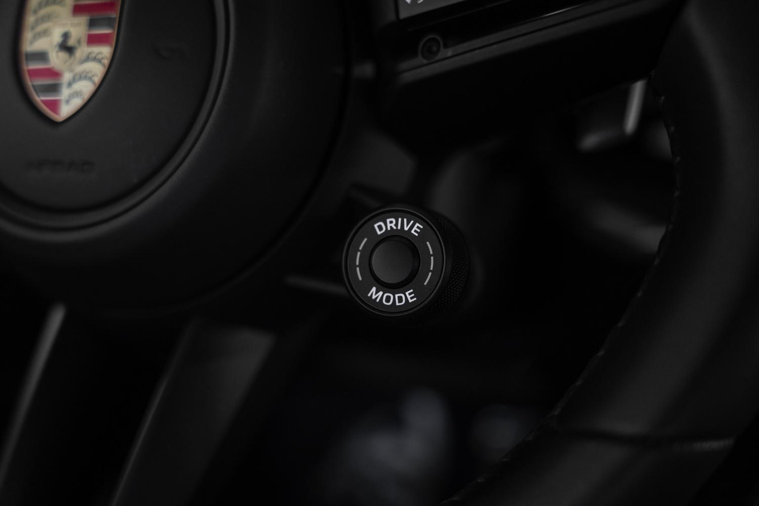 Foto van Porsche Cayenne S E-hybrid