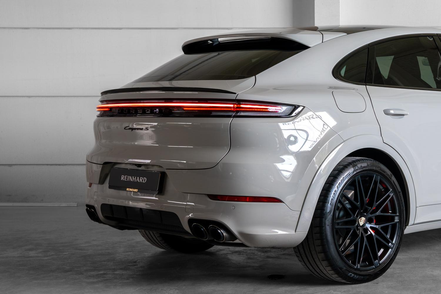 Foto van Porsche Cayenne S E-hybrid