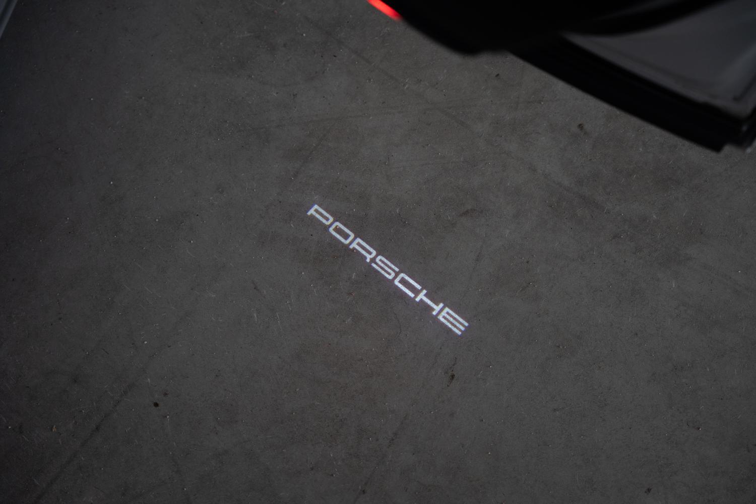 Foto van Porsche Cayenne S E-hybrid