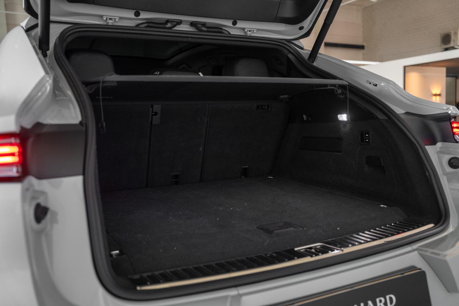 Foto van Porsche Cayenne S E-hybrid