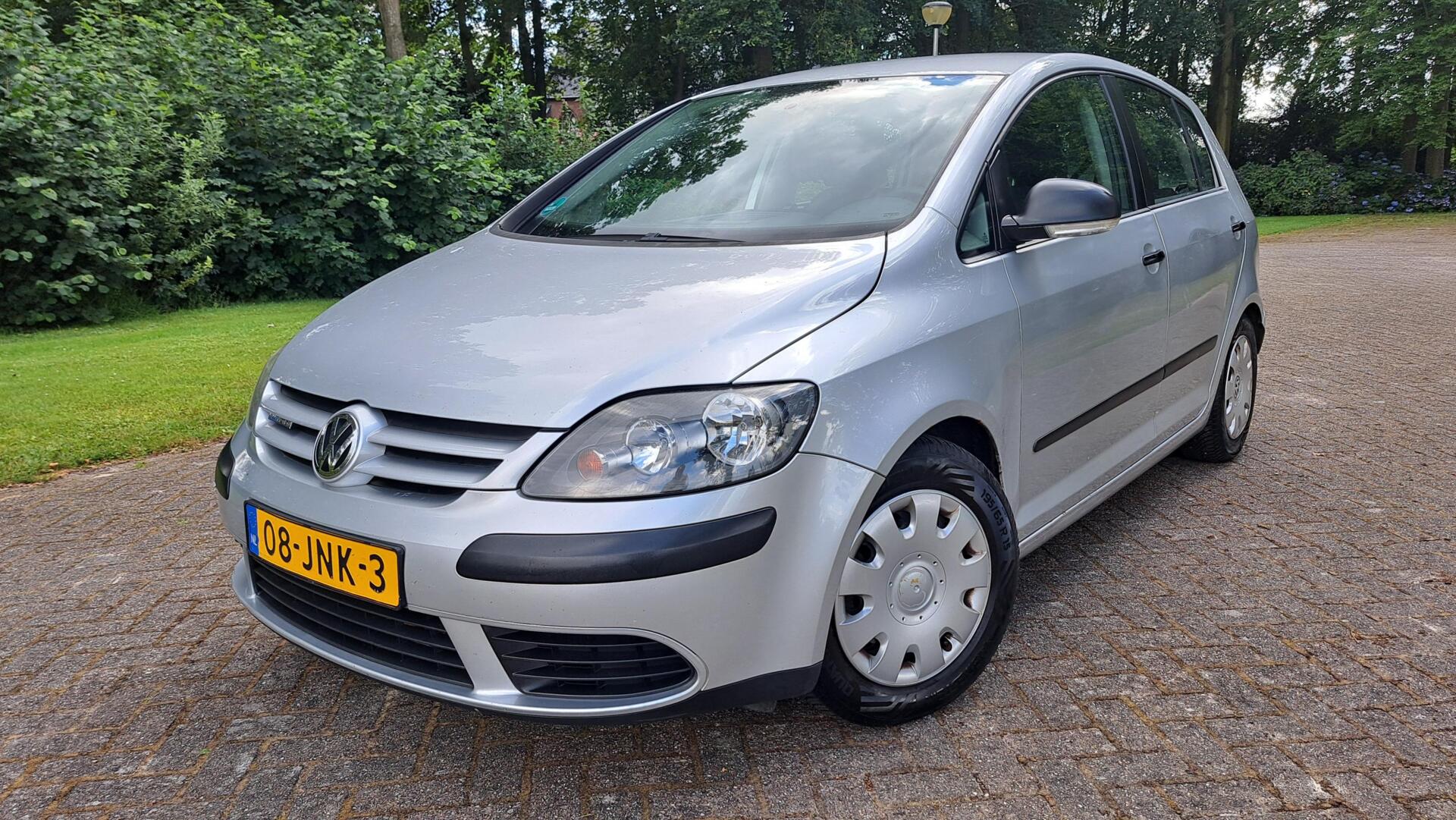 Volkswagen Golf Plus 1.9 TDI Comfortline BlueMotion 2009 - voorkant