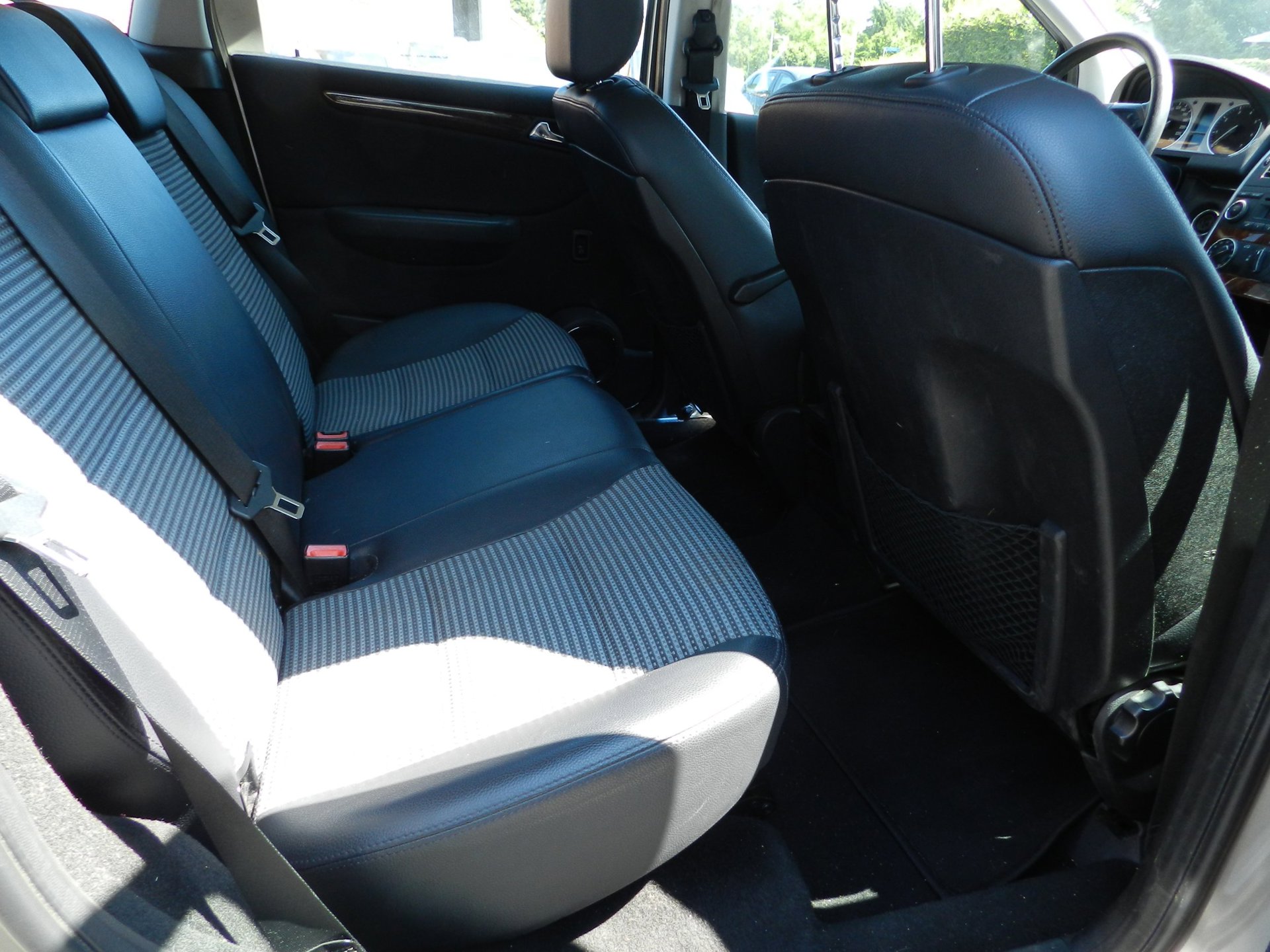 Foto van Mercedes-Benz B 170