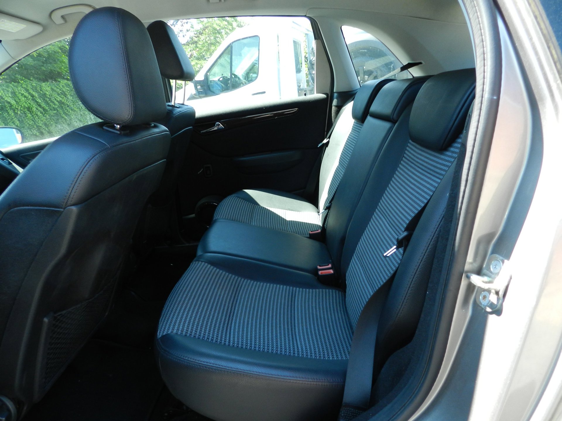 Foto van Mercedes-Benz B 170