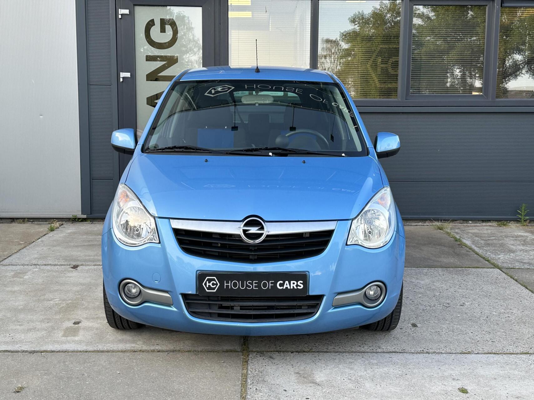 Foto van Opel Agila