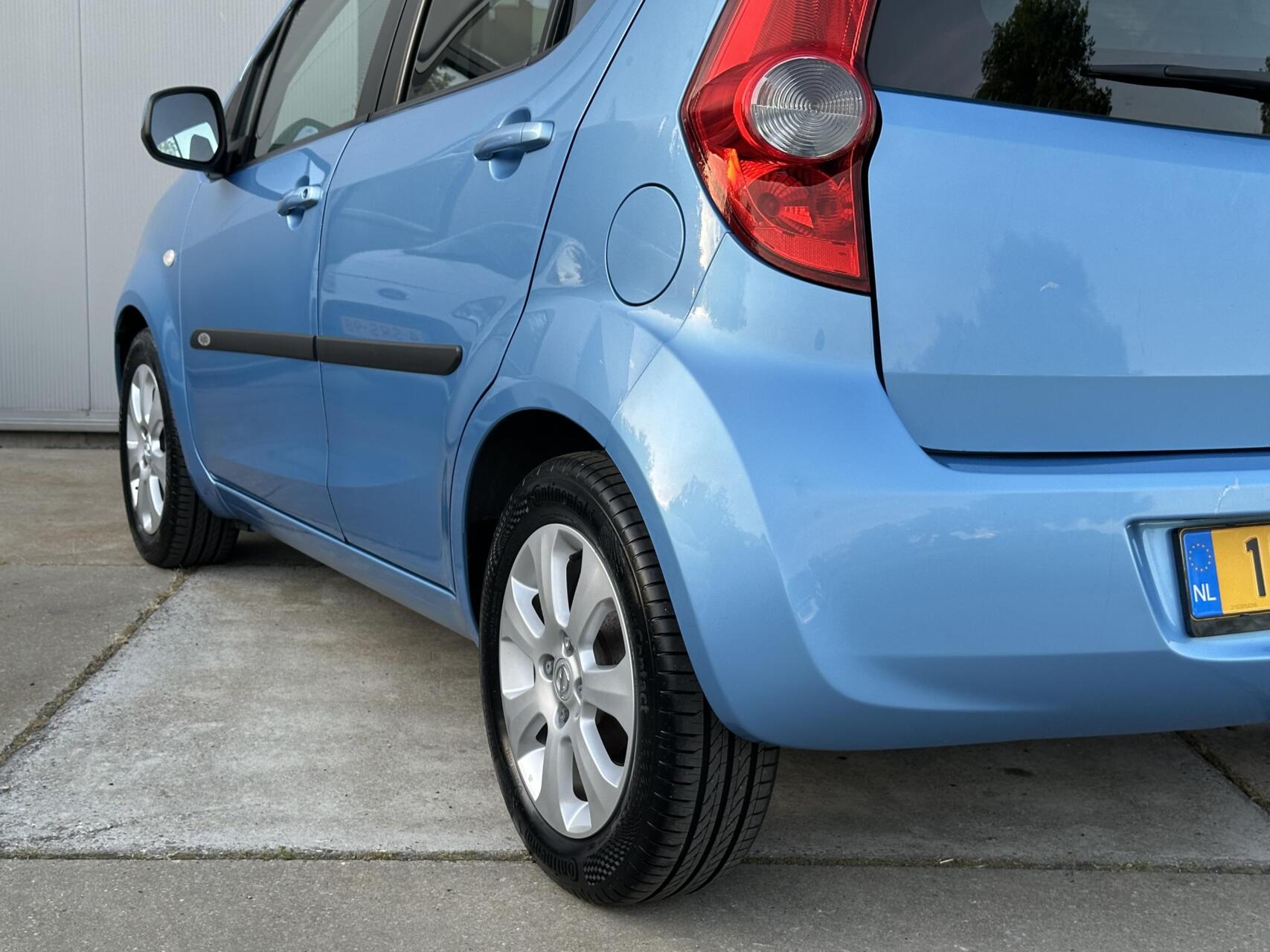 Foto van Opel Agila