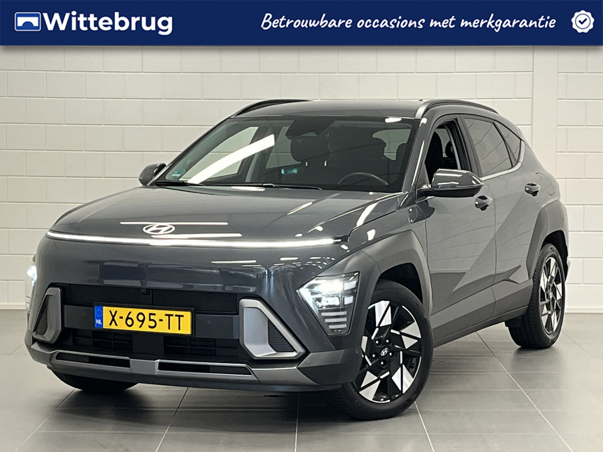 Hyundai Kona 1.6 GDI HEV Premium 2024 - voorkant