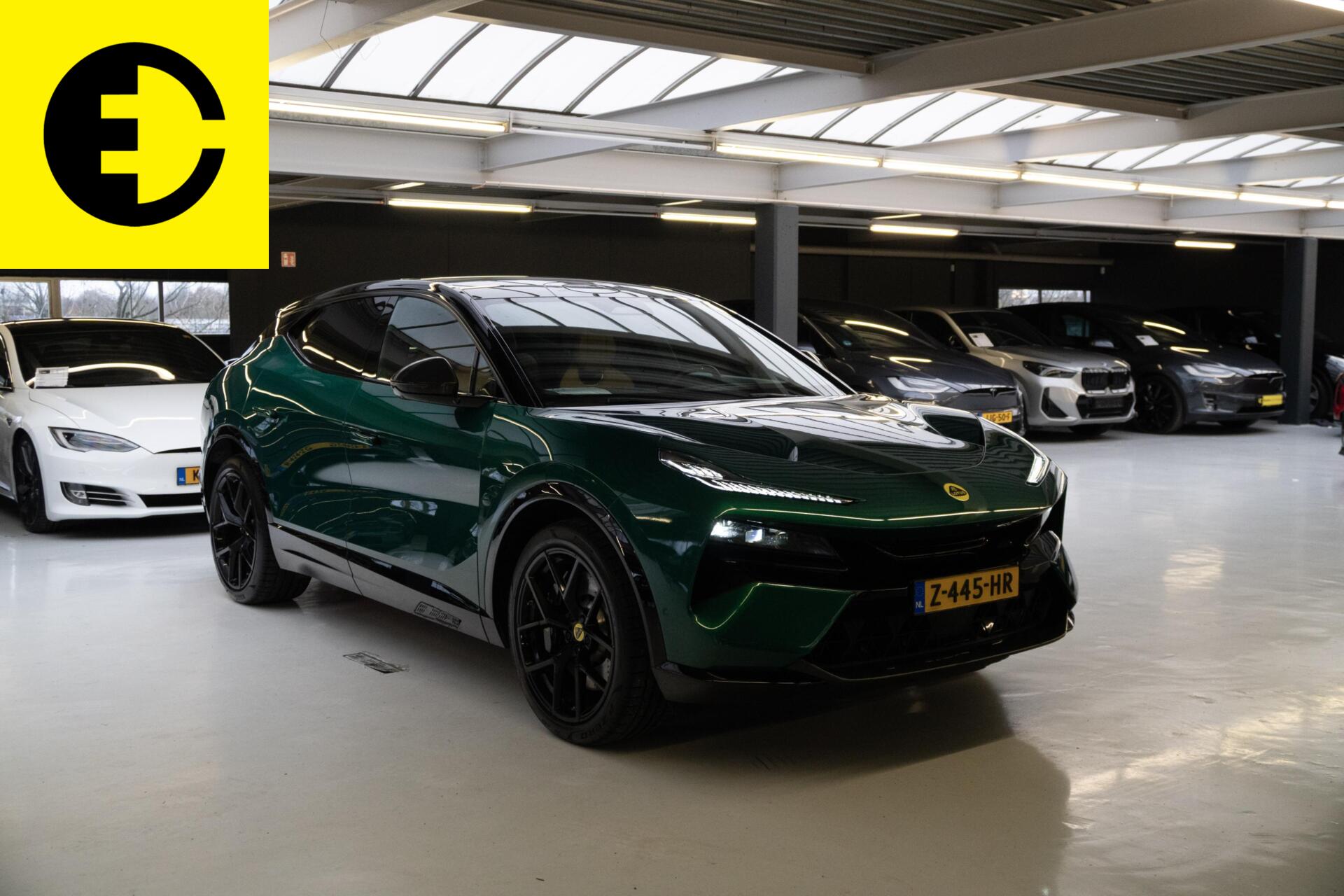 Foto van Lotus Eletre