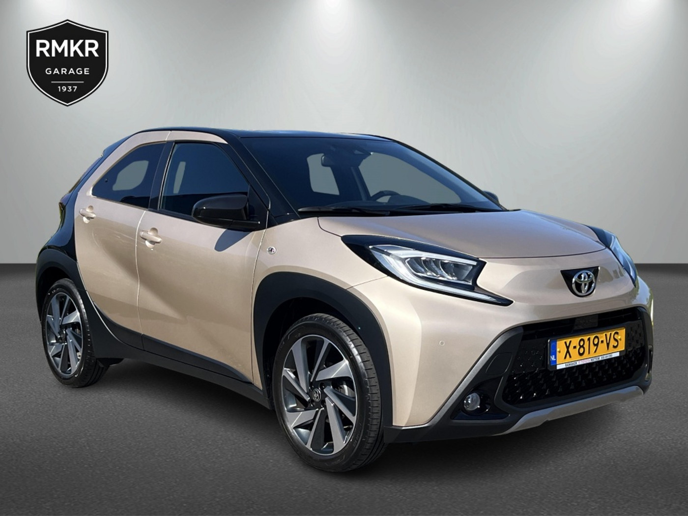 Toyota Toyota Aygo X 1.0 VVT-i S-CVT Envy 2024 - voorkant