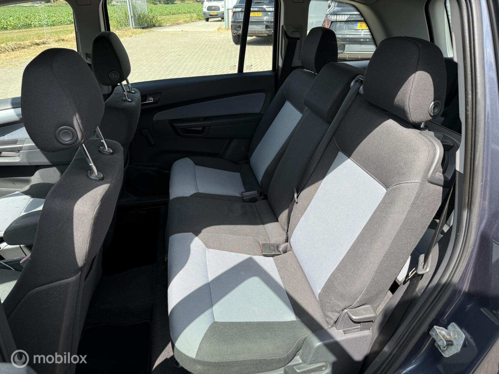 Foto van Opel Zafira