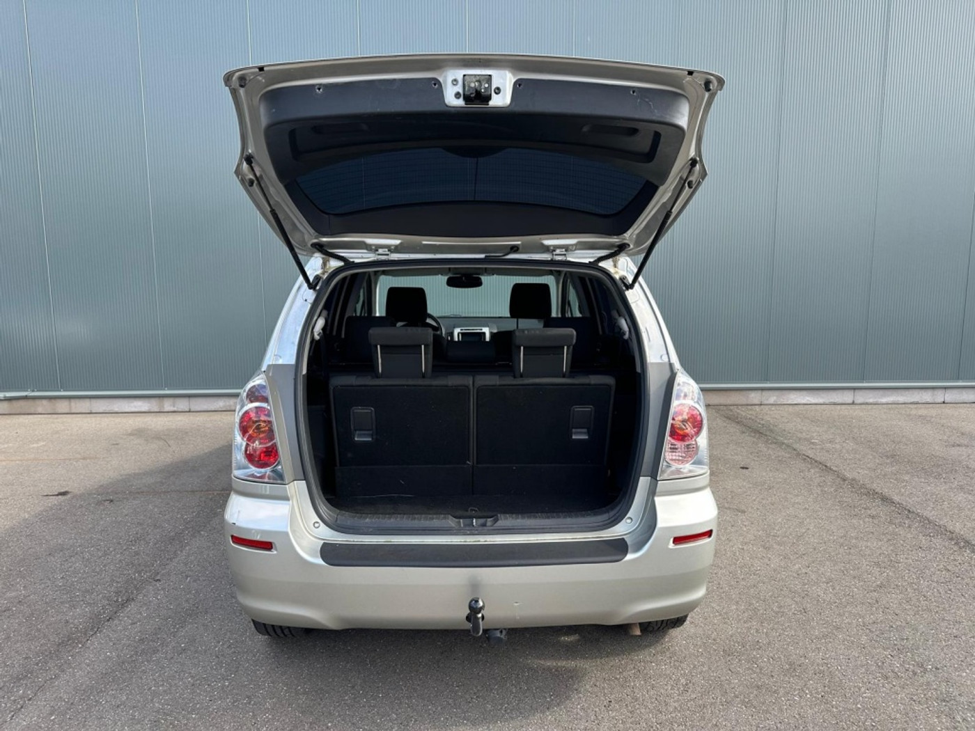 Foto van Toyota Toyota Corolla Verso