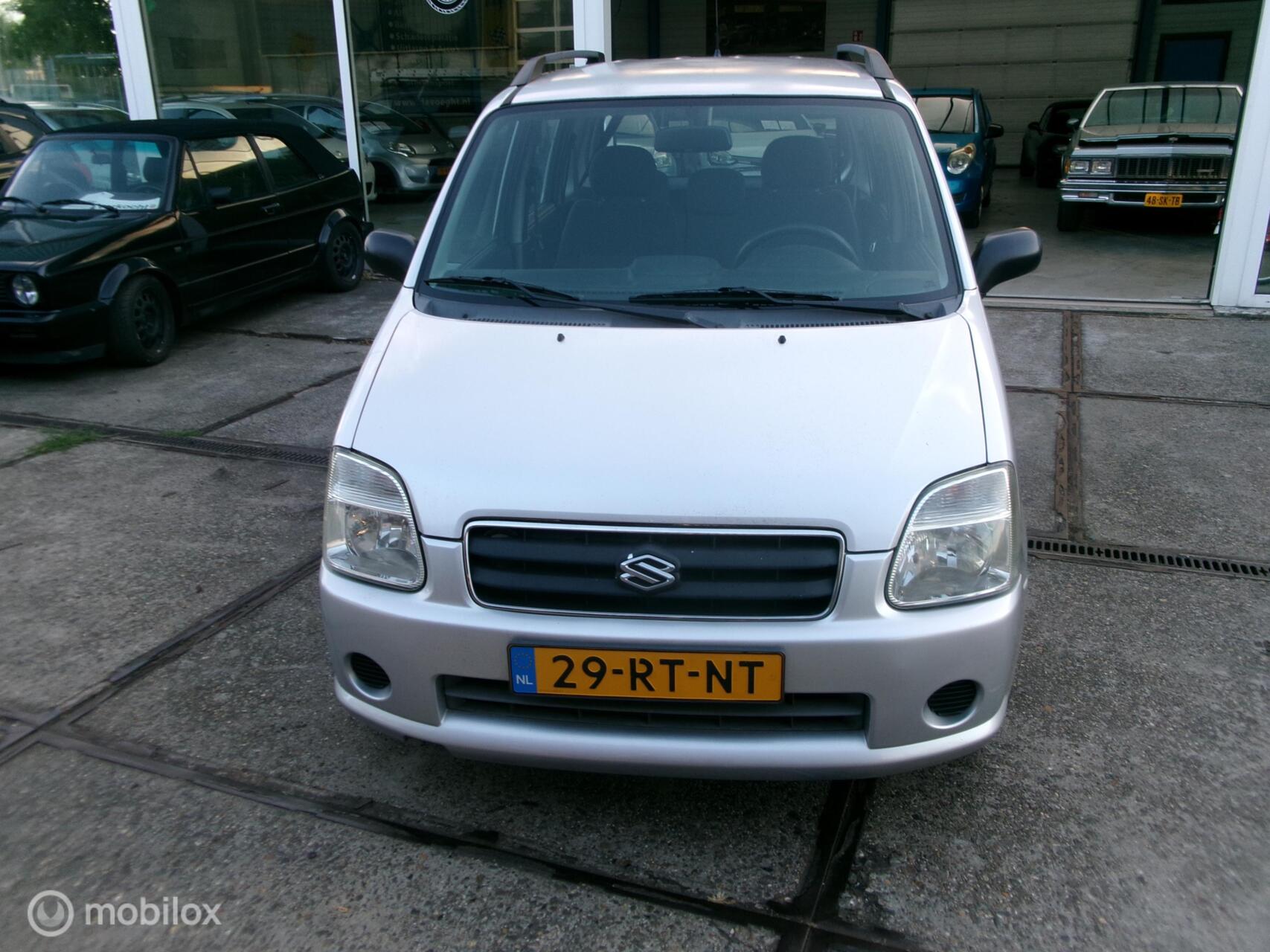 Foto van Suzuki Suzuki Wagon-r