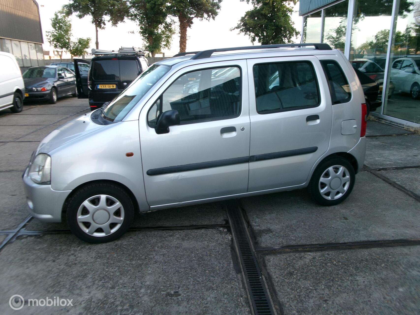 Foto van Suzuki Suzuki Wagon-r