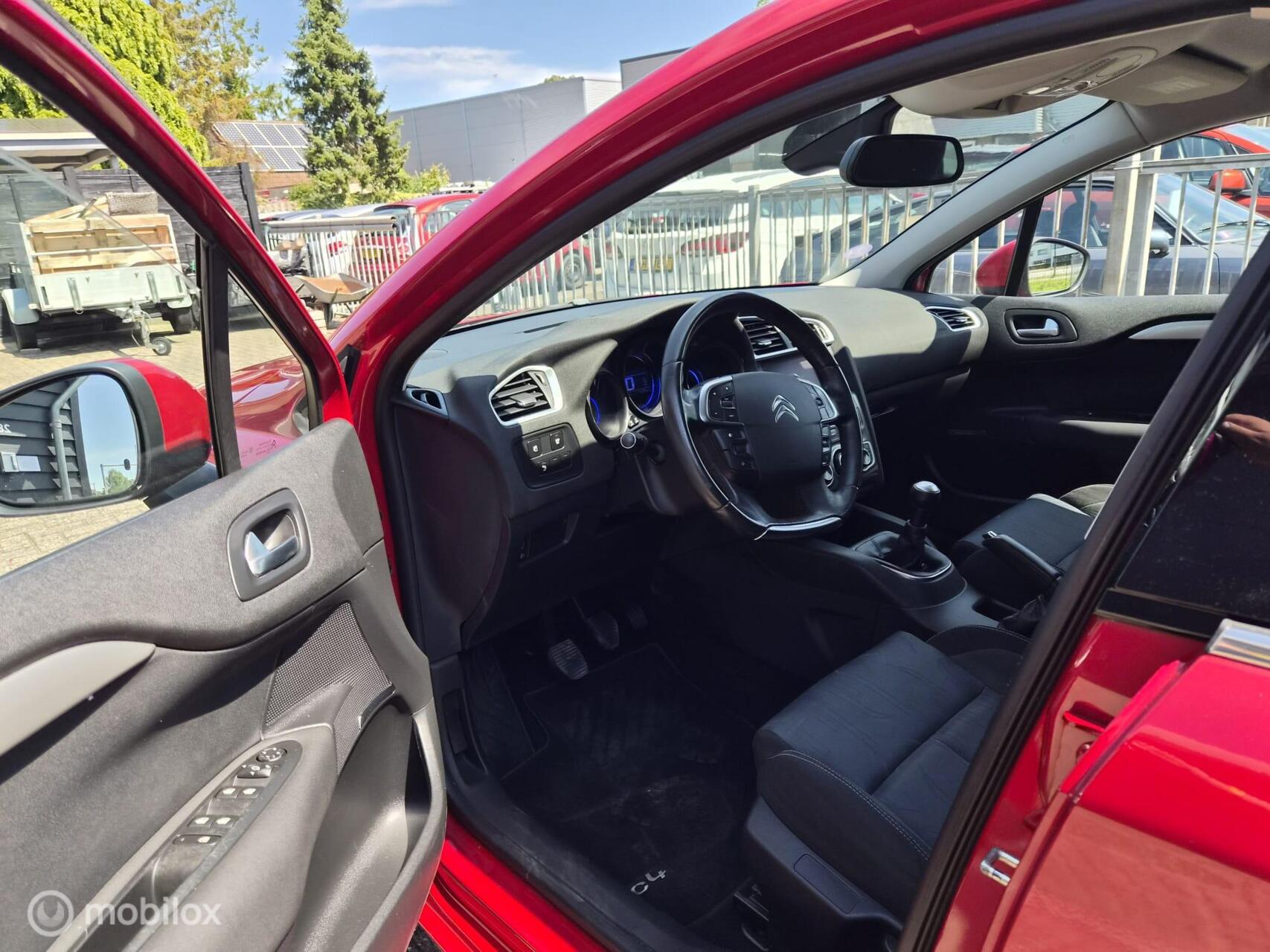 Foto van Citroen C4