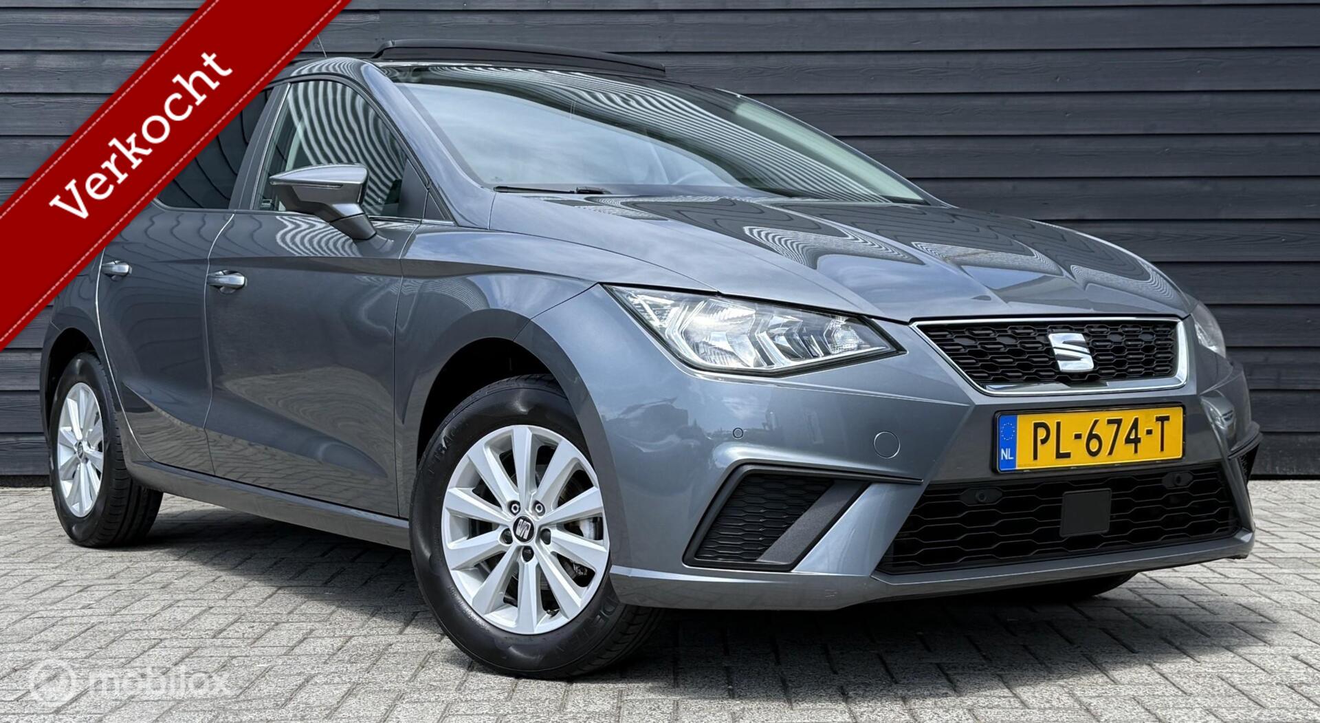 Seat Ibiza 1.0 TSI Style Business Intense Pano.dak/Carplay/Camera 2017 - voorkant