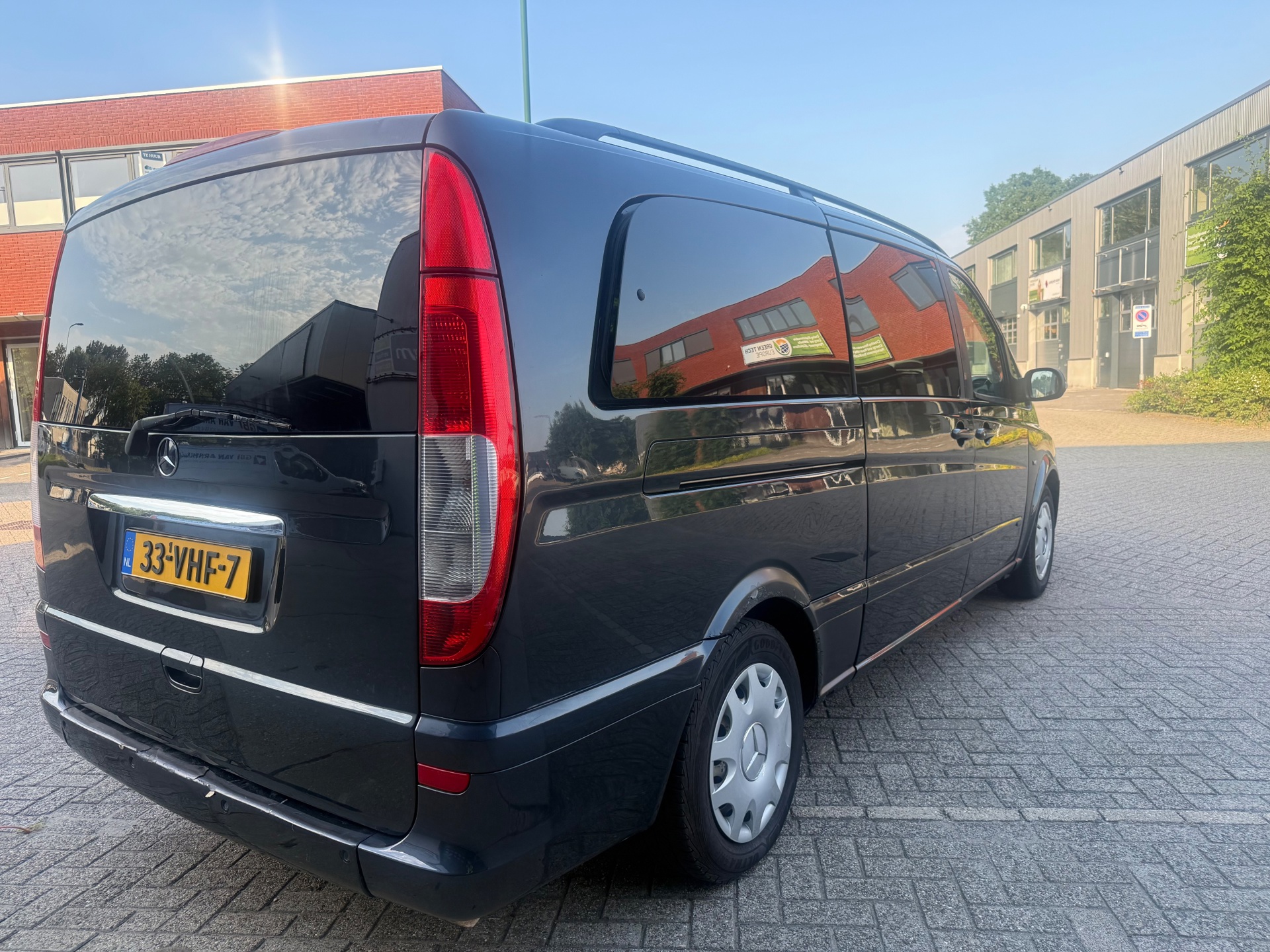 Foto van Mercedes-Benz Viano CDI 3.0