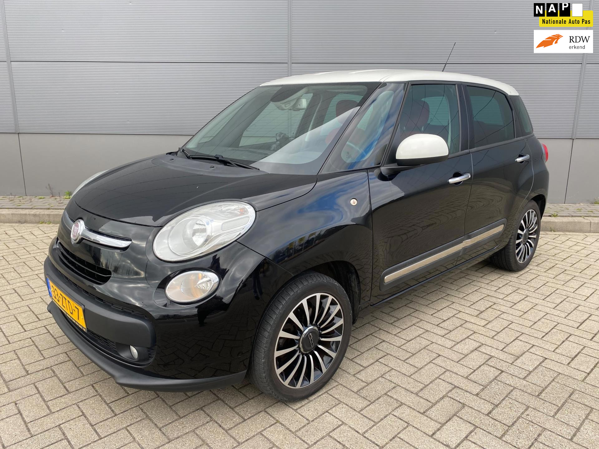 Fiat 500 L 0.9 TwinAir Easy 2013 - voorkant