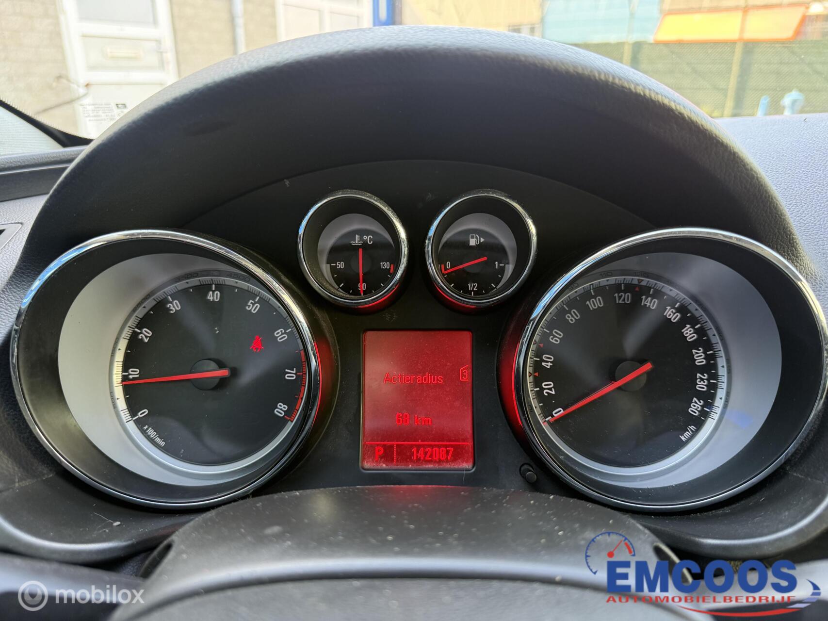 Foto van Opel Insignia Limousine NB