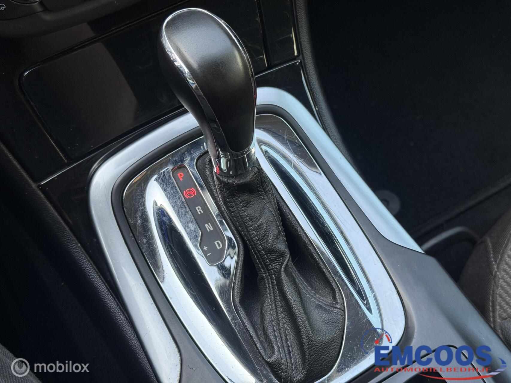 Foto van Opel Insignia Limousine NB