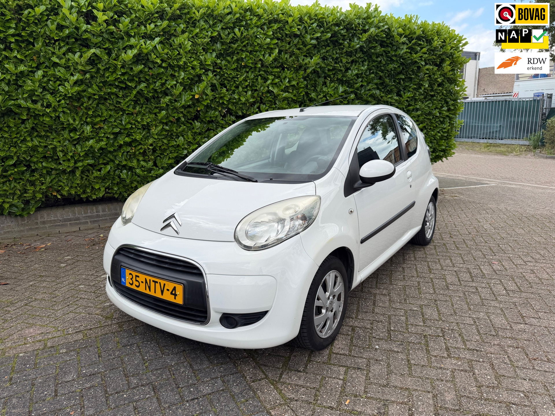 Citroen Citroen C1 1.0-12V Ambiance 2010 - voorkant
